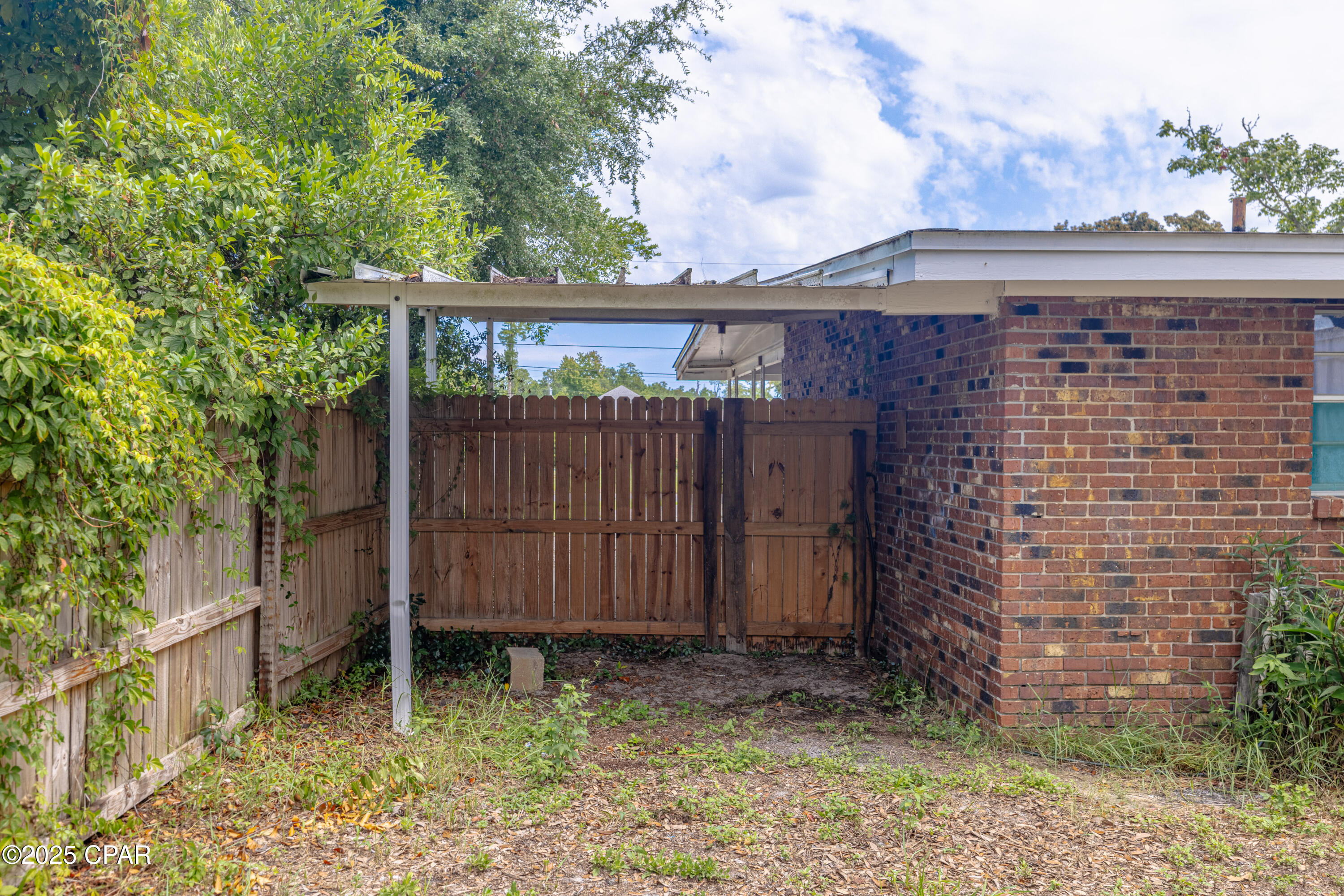 Image 30 For 208 Greenwood Drive