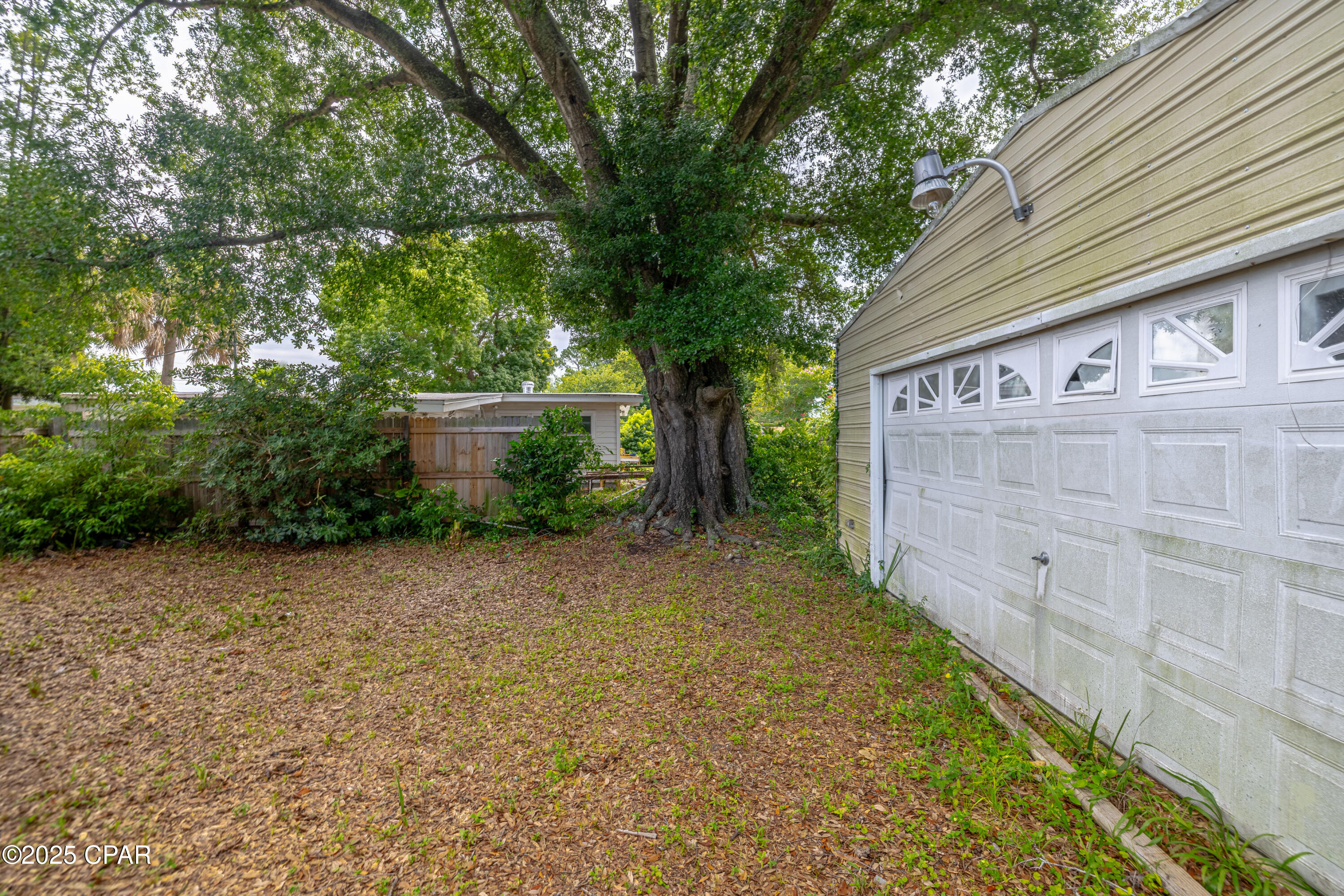 Image 37 For 208 Greenwood Drive