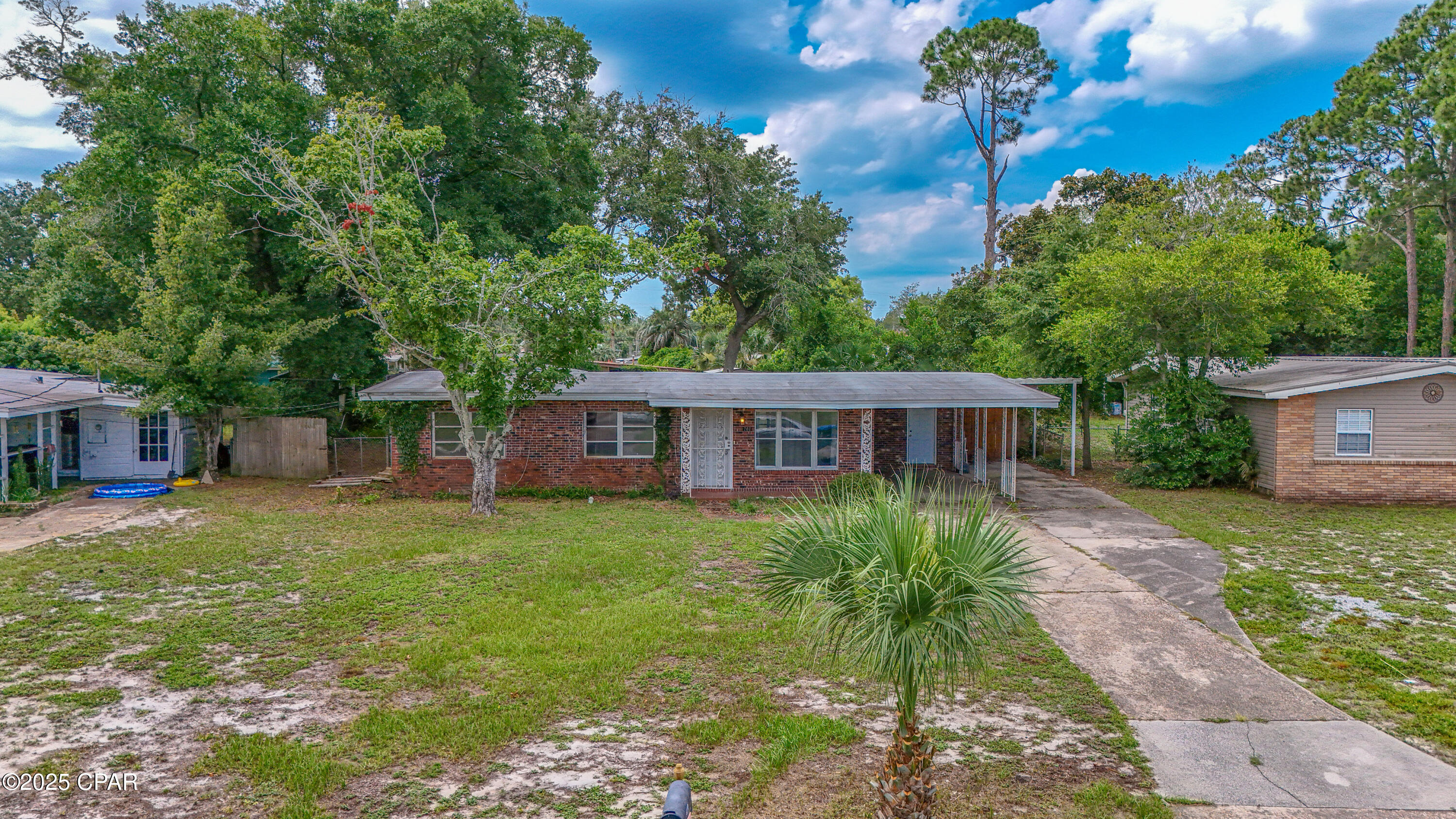 Image 62 For 208 Greenwood Drive