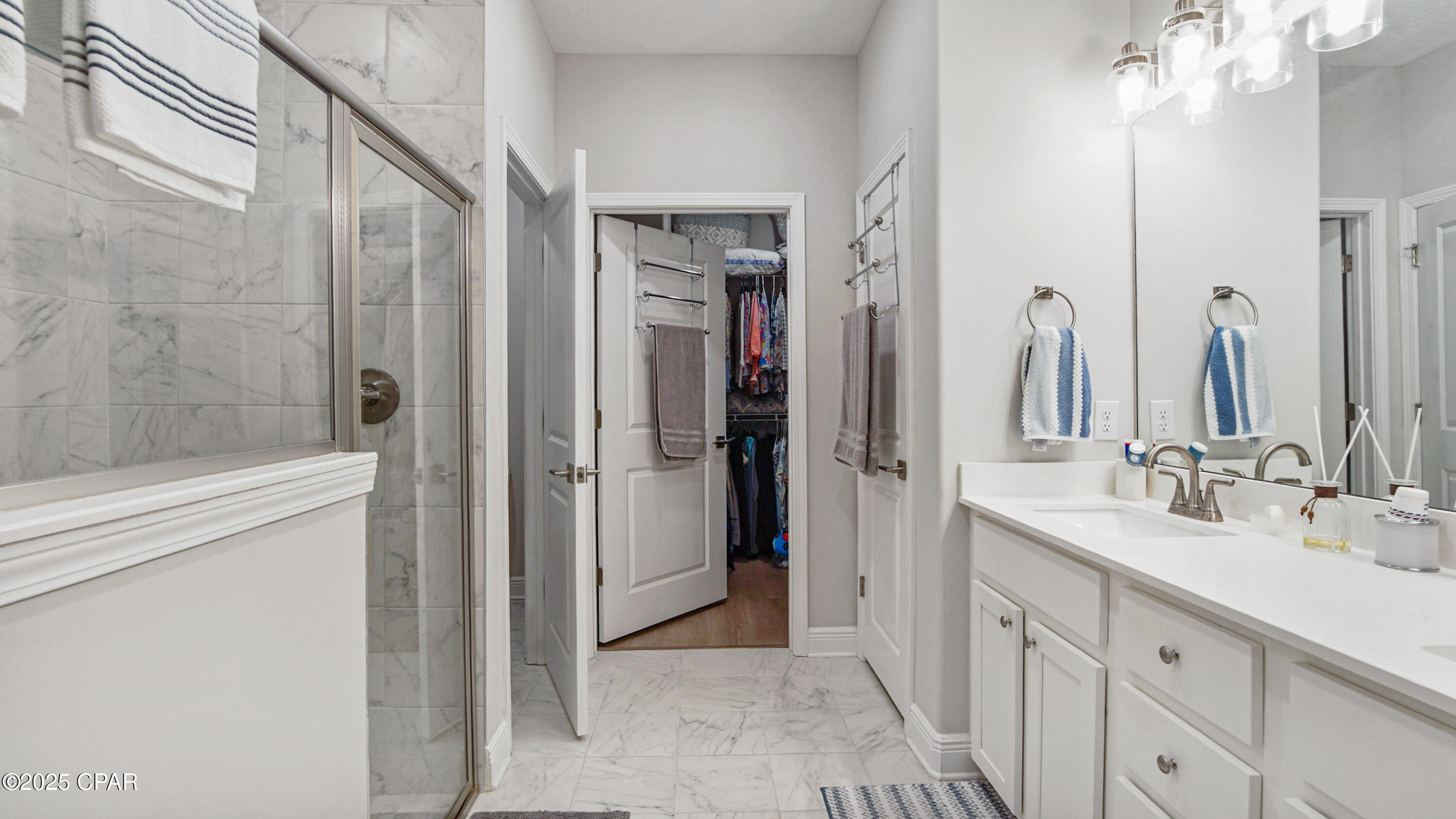 Be0mhonc7cvtzhdt3v__l66bvimj4ki7fk3ahswnnpq