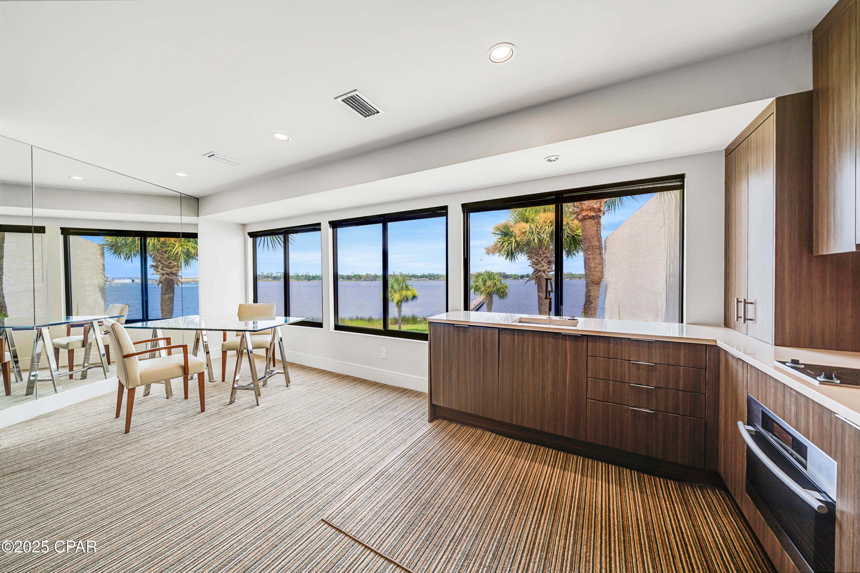 Gftkyuenj4damcyxkjye8cdwhtxrjas8oybnn0s1gci