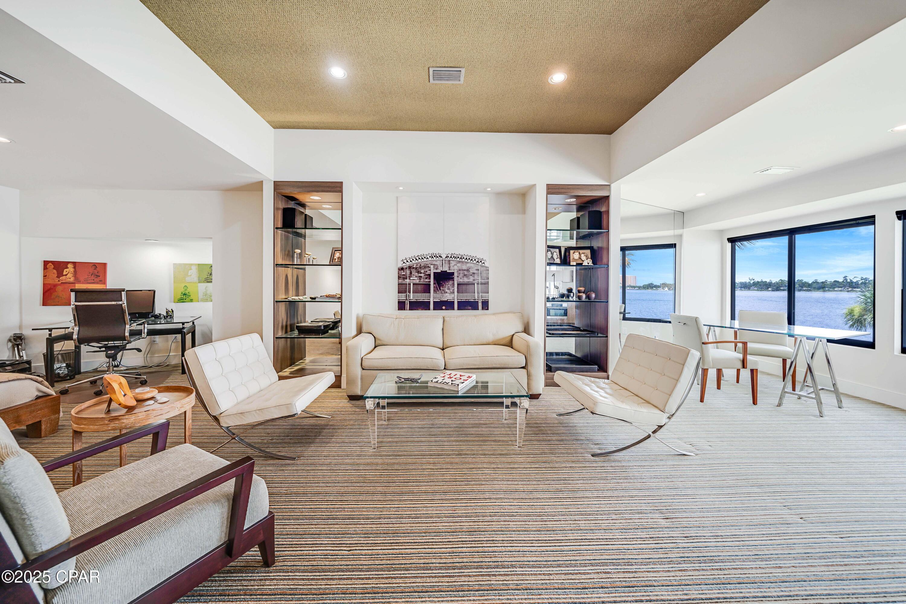 Image 5 For 4275 Kingfish Lane 275