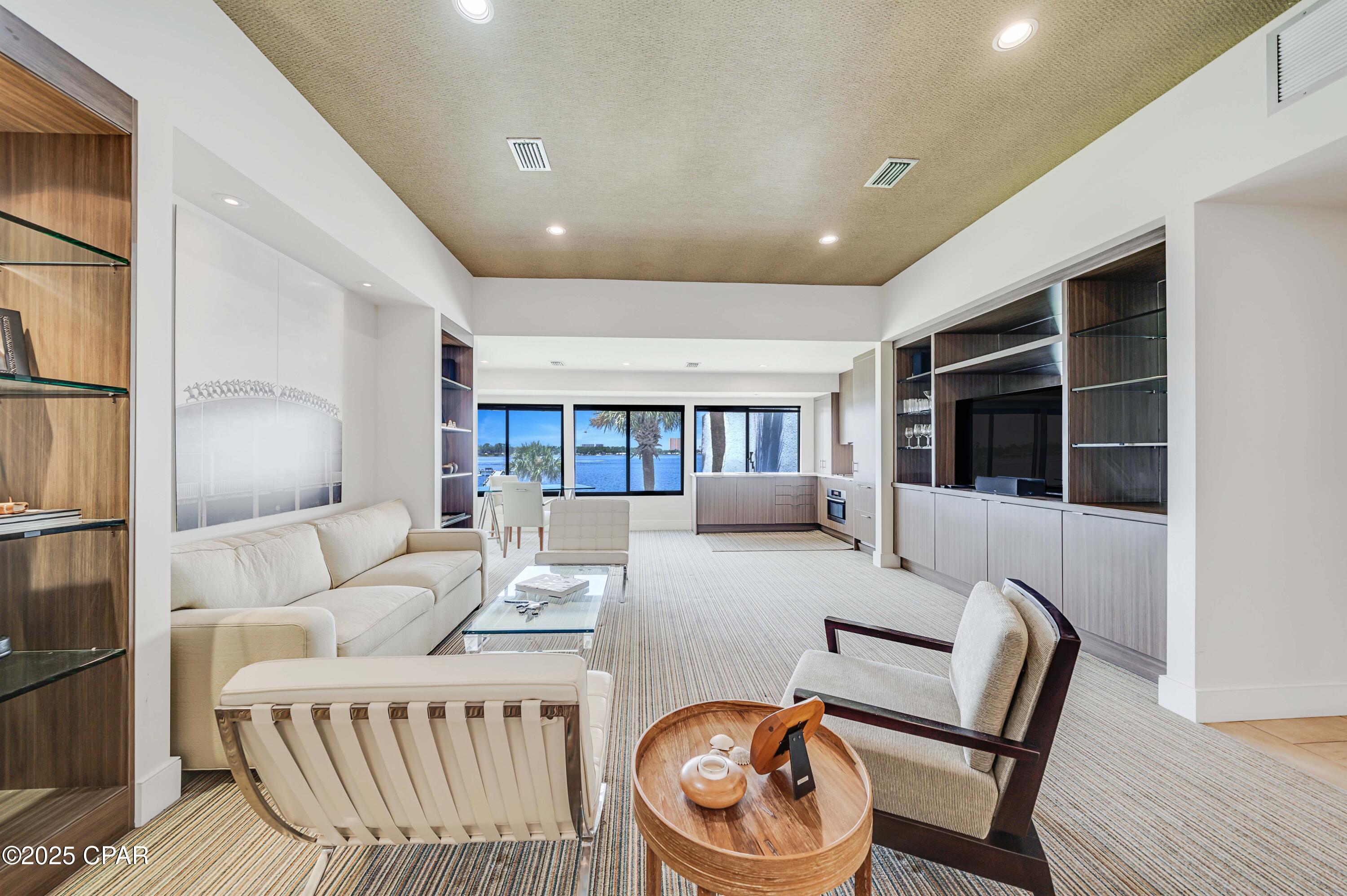 Image 6 For 4275 Kingfish Lane 275