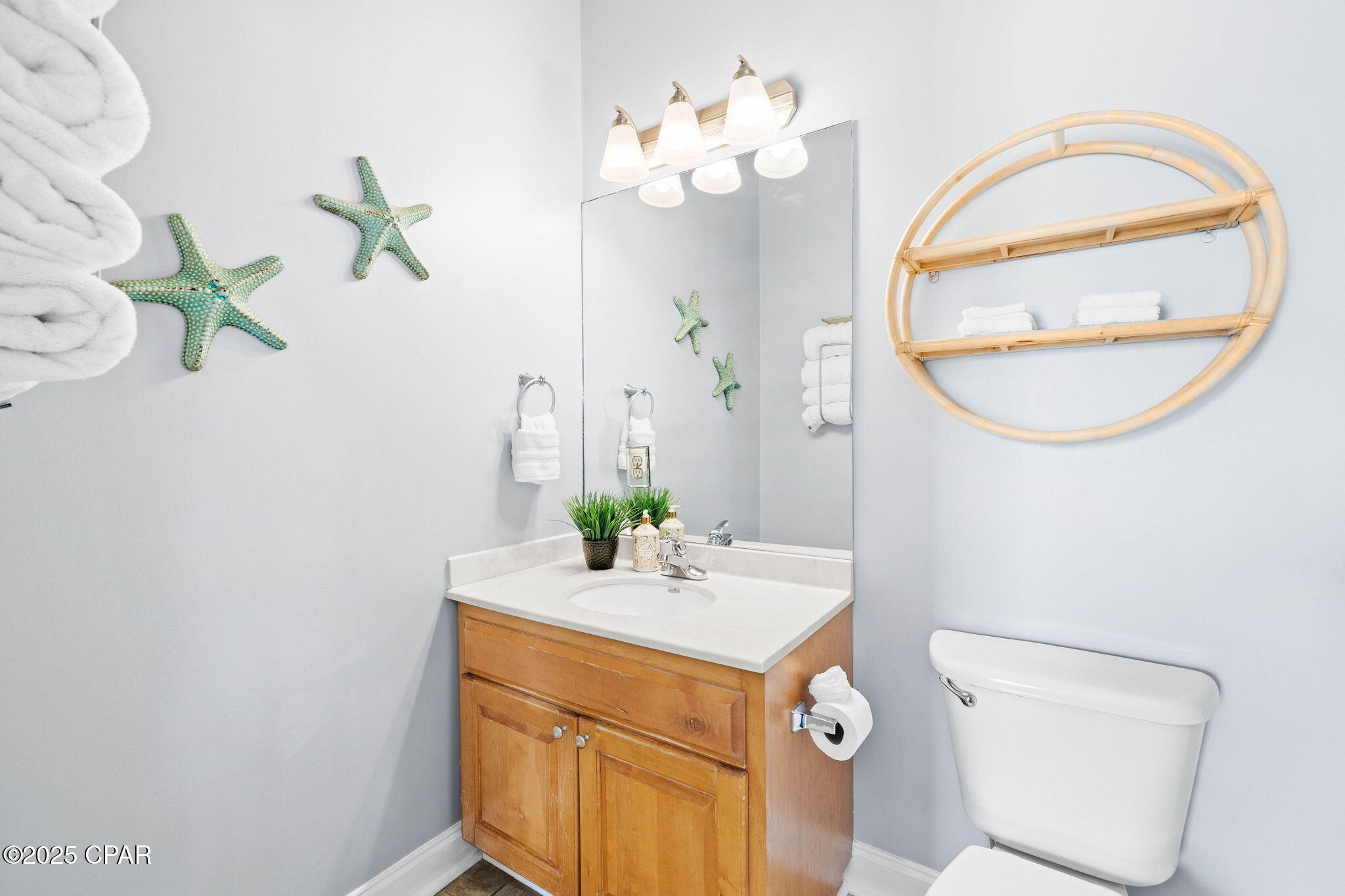 Image 25 For 17878 Front Beach Road E1