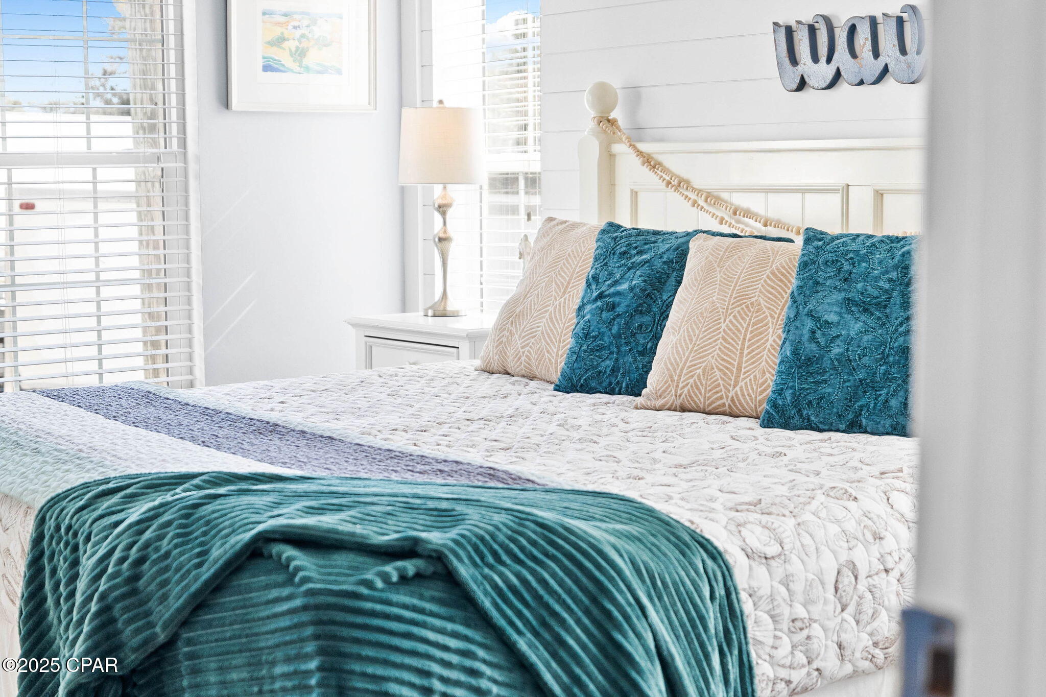 Image 5 For 17878 Front Beach Road E1