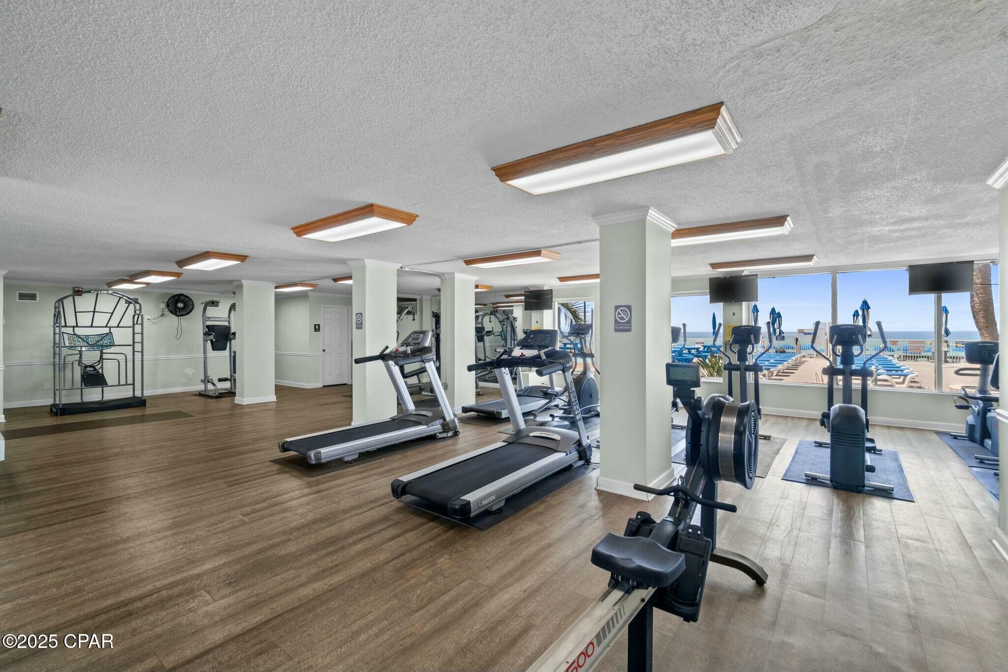 Image 39 For 5801 Thomas Drive 301