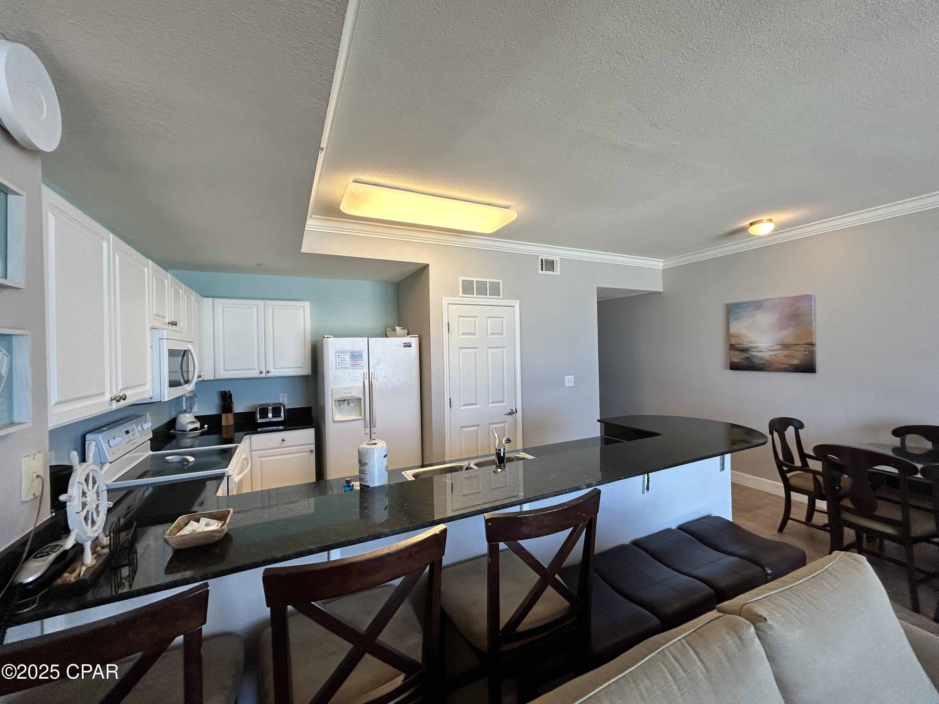 Image 3 For 16819 Front Beach Road 107