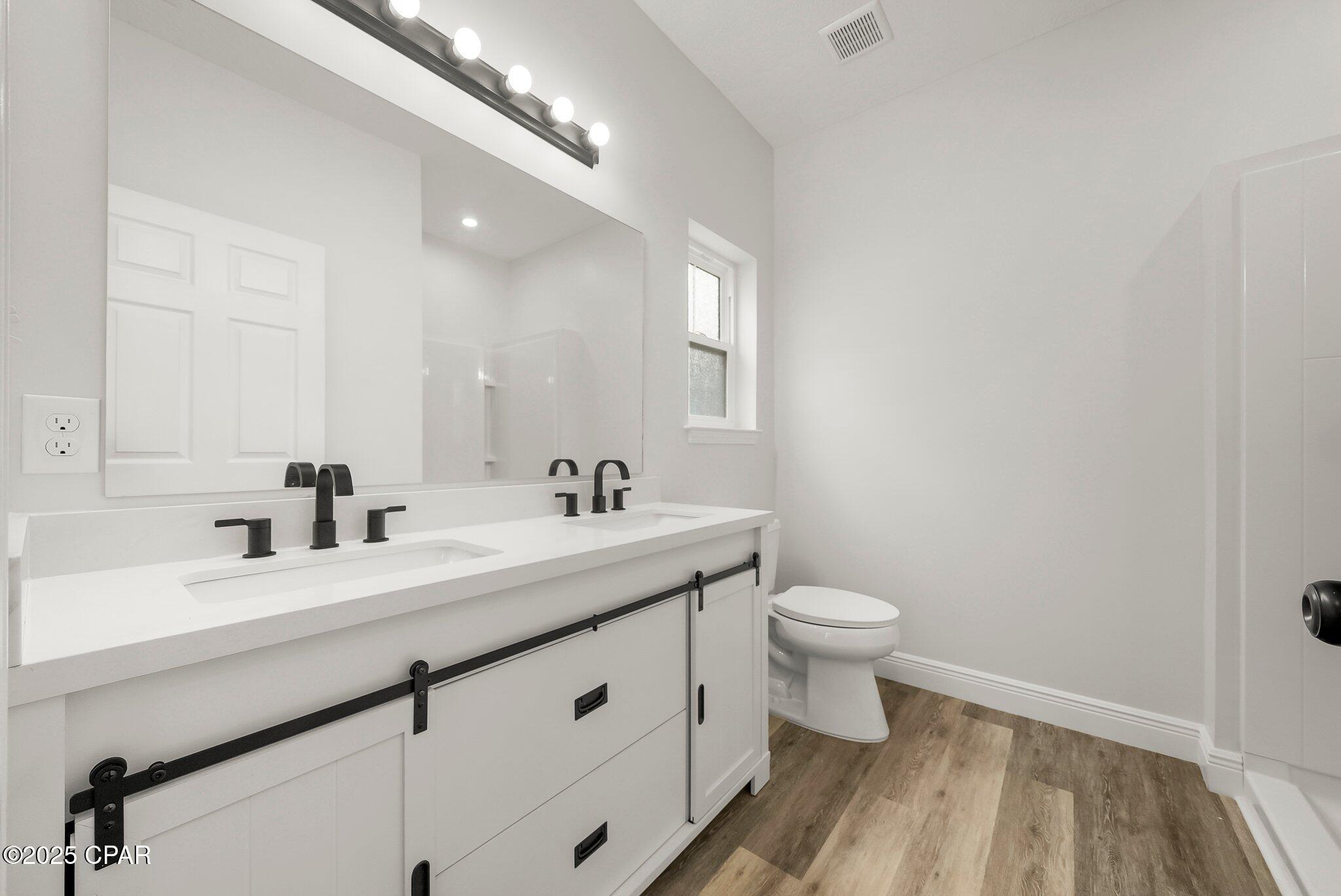 Uw_pv_cef3agdz8xq0xy9aqtxgisq9mmzir9wfvvihc