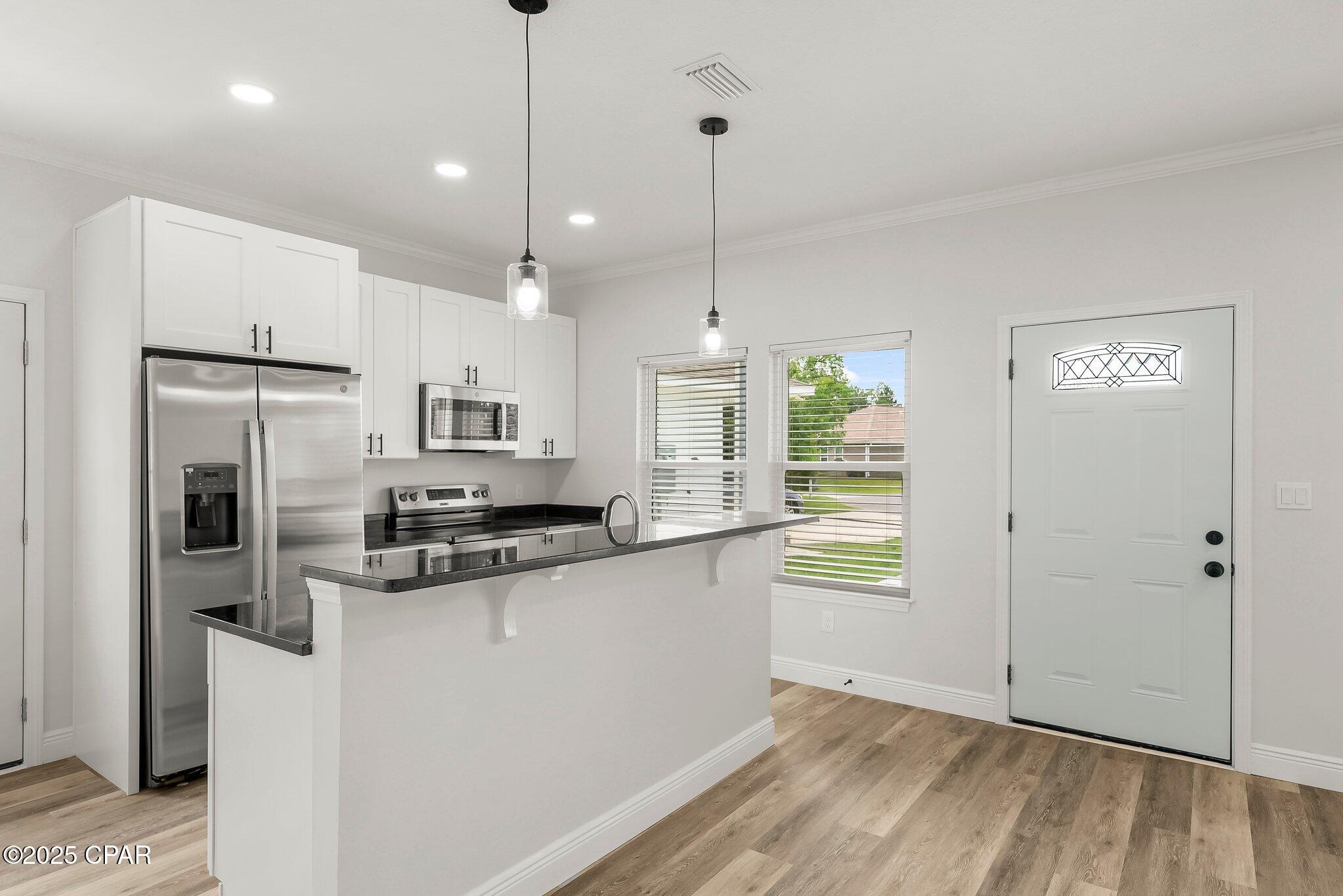 Zn1slz8ihbtxttydprttmyiy1ih3ks5d0_8vora4cb8