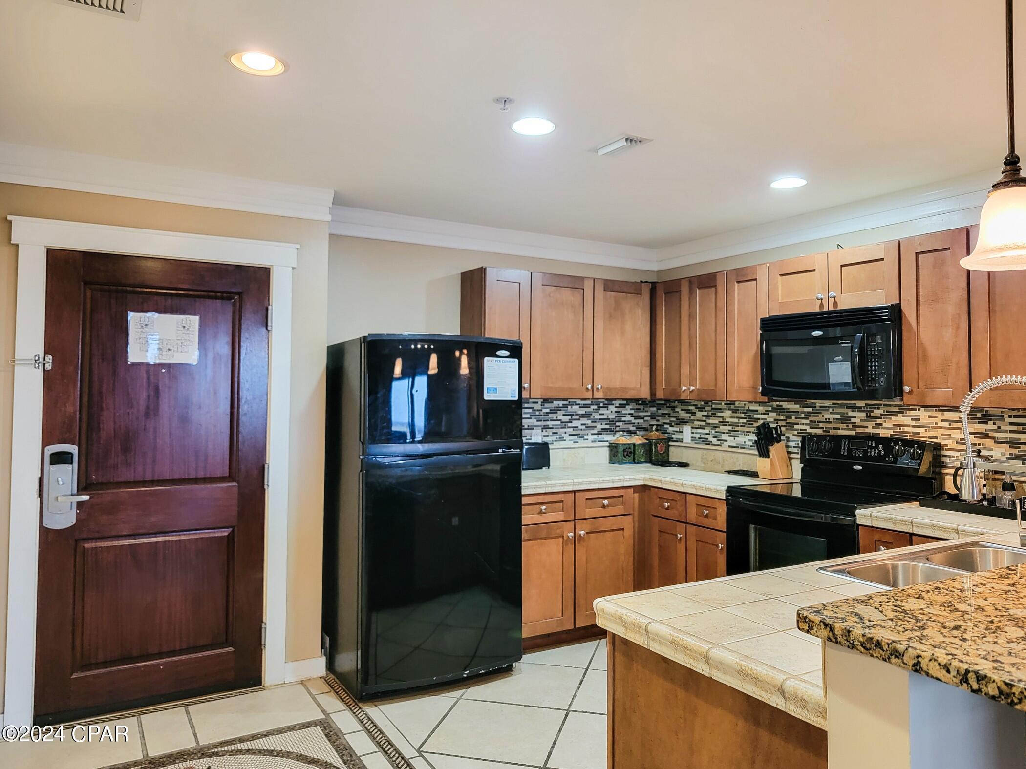 Y 0yjvc8lvctekysgakagynpkxxns6qexw06obciqfc