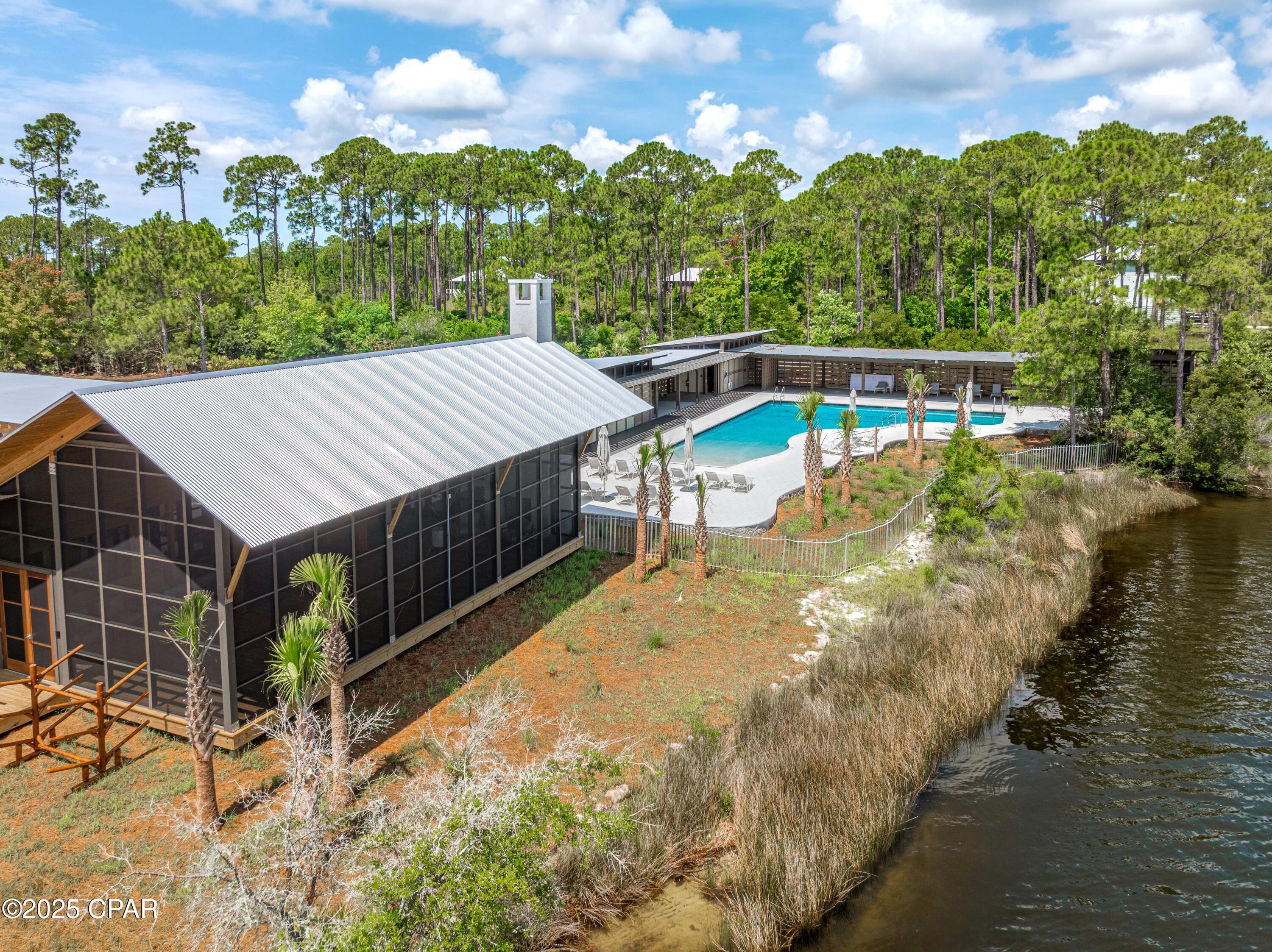 Ebkgw4nizzxmtglvdre4tlrooeui7irw4j3bn_ogboq