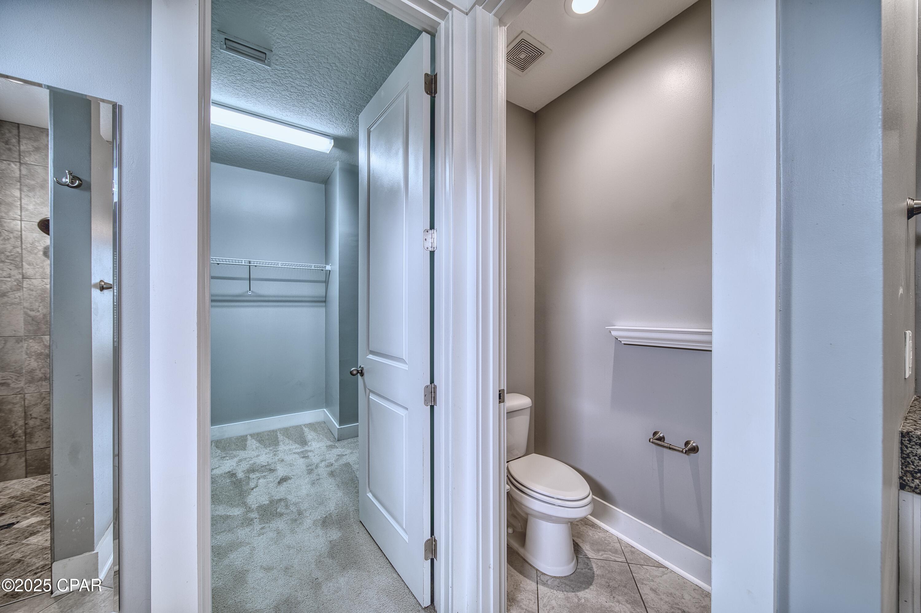 F7wxc 6cb_f9h2jjkbskdchbab9znf9zjmjzx_m3_ug