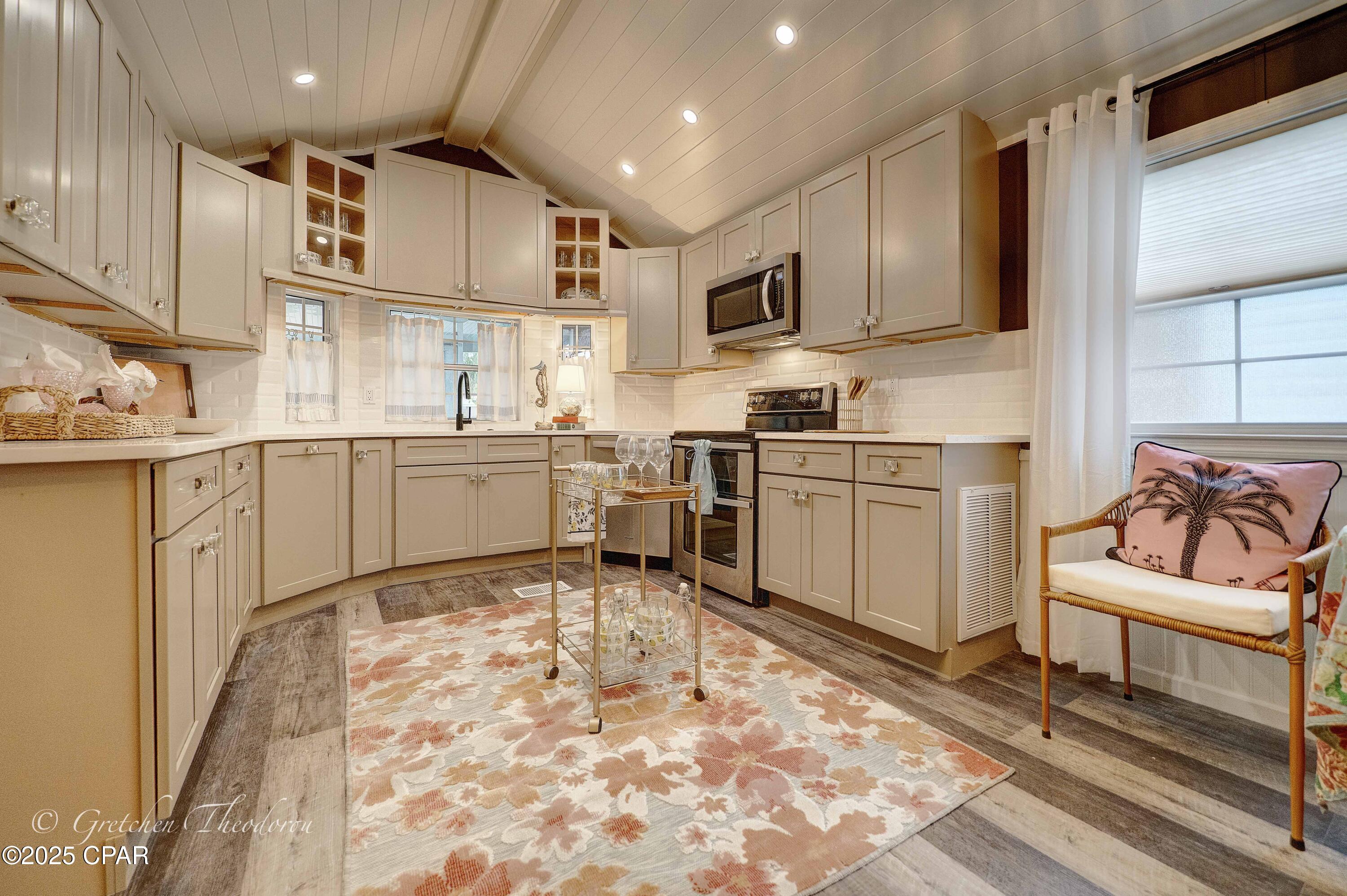 1g5qvmjo1pus1i0idjrnih89py2mo6v480qzbkc3jta