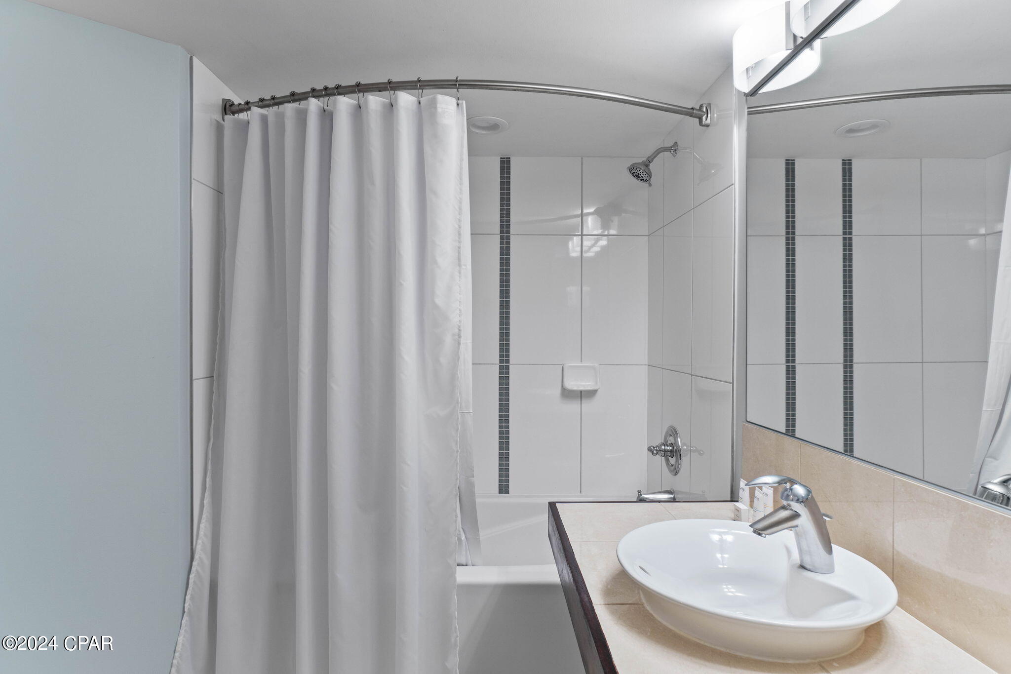 _9ubj4oc9g5by3qtcgipq2sioyivxgieylf2mdxdify