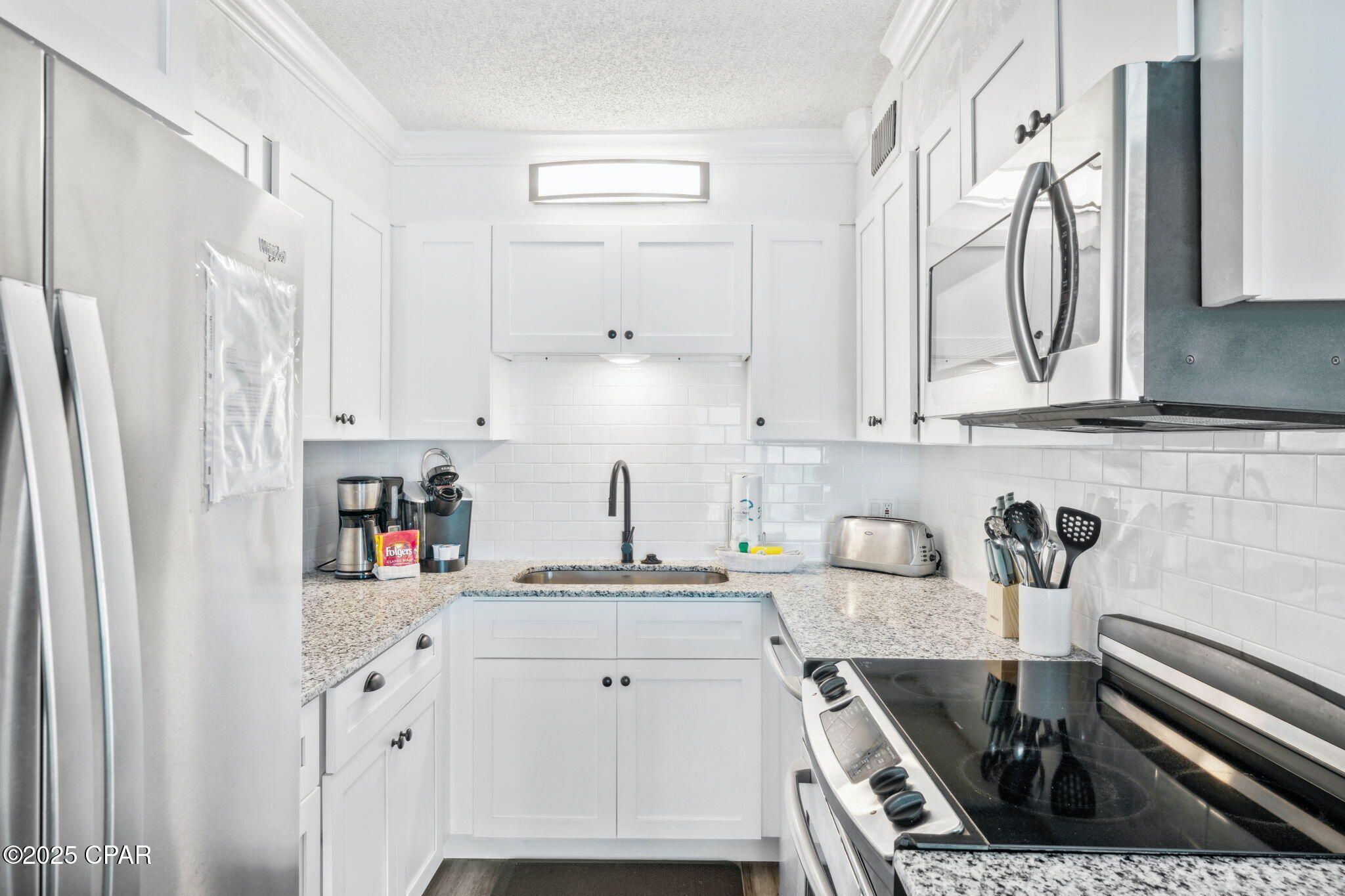 Image 6 For 8743 Thomas Drive 518