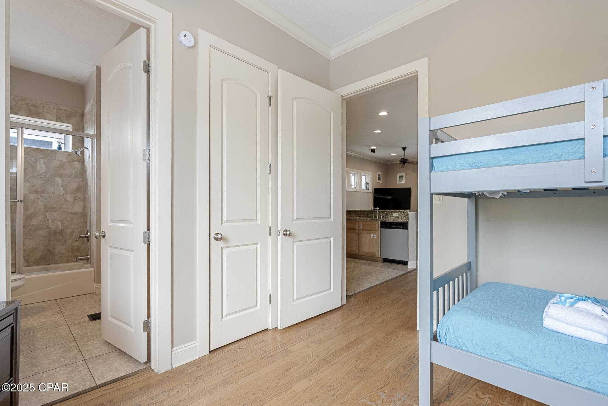 Jy7rm99swxfvcq6tomznz701bzi_wmusqu4tpq0lc3k