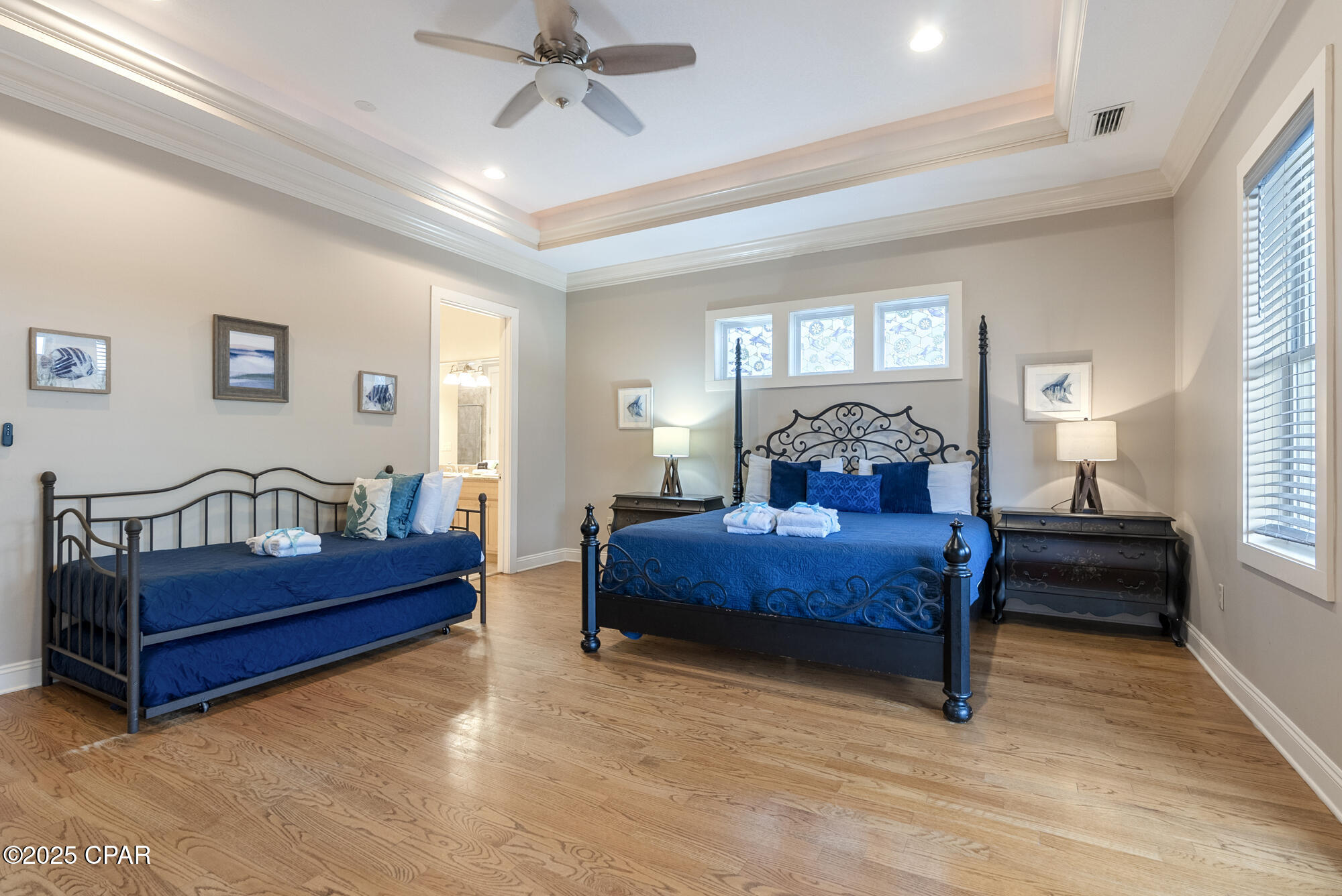 1xavwcgiezgv7tr2ugolpyhu8w0ezcujnnukkawo79q