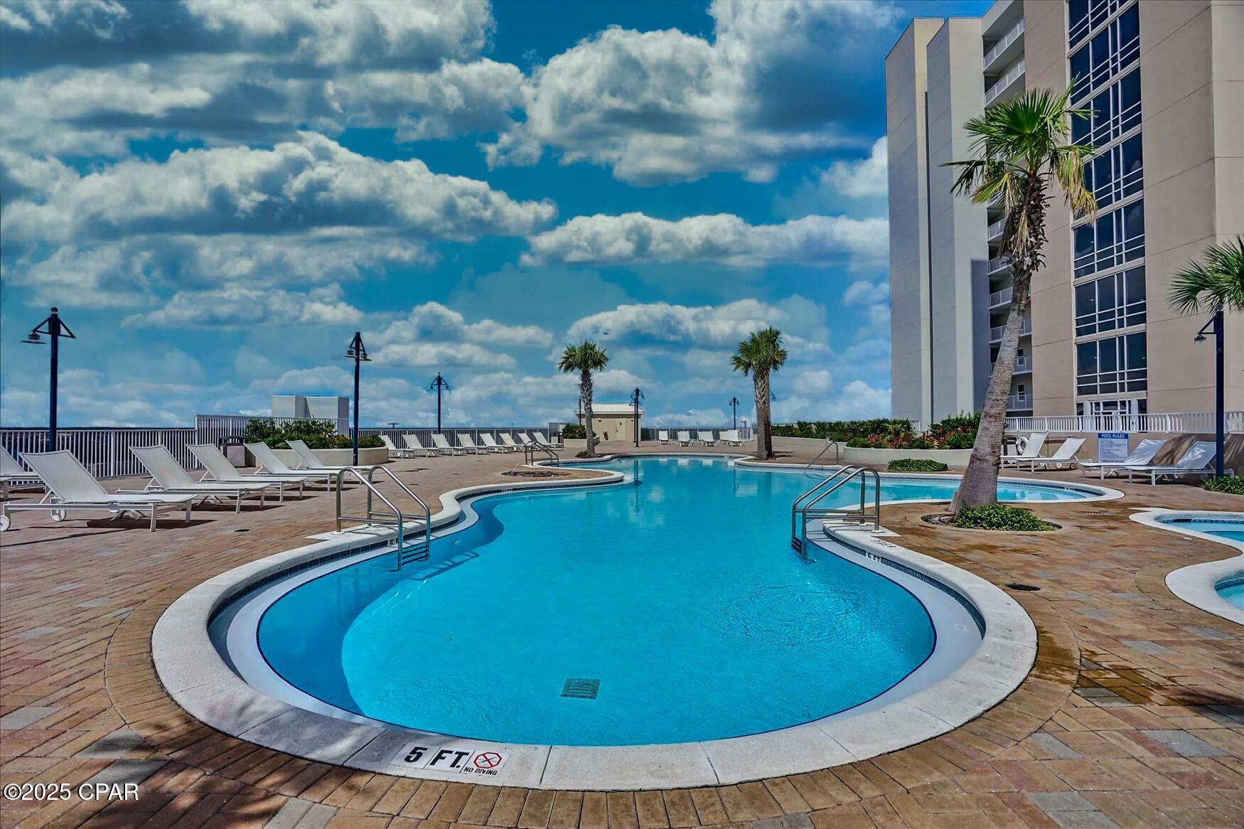 Amtde Utp42rnamto82lyx0vx322dbhztpyvdhmslro