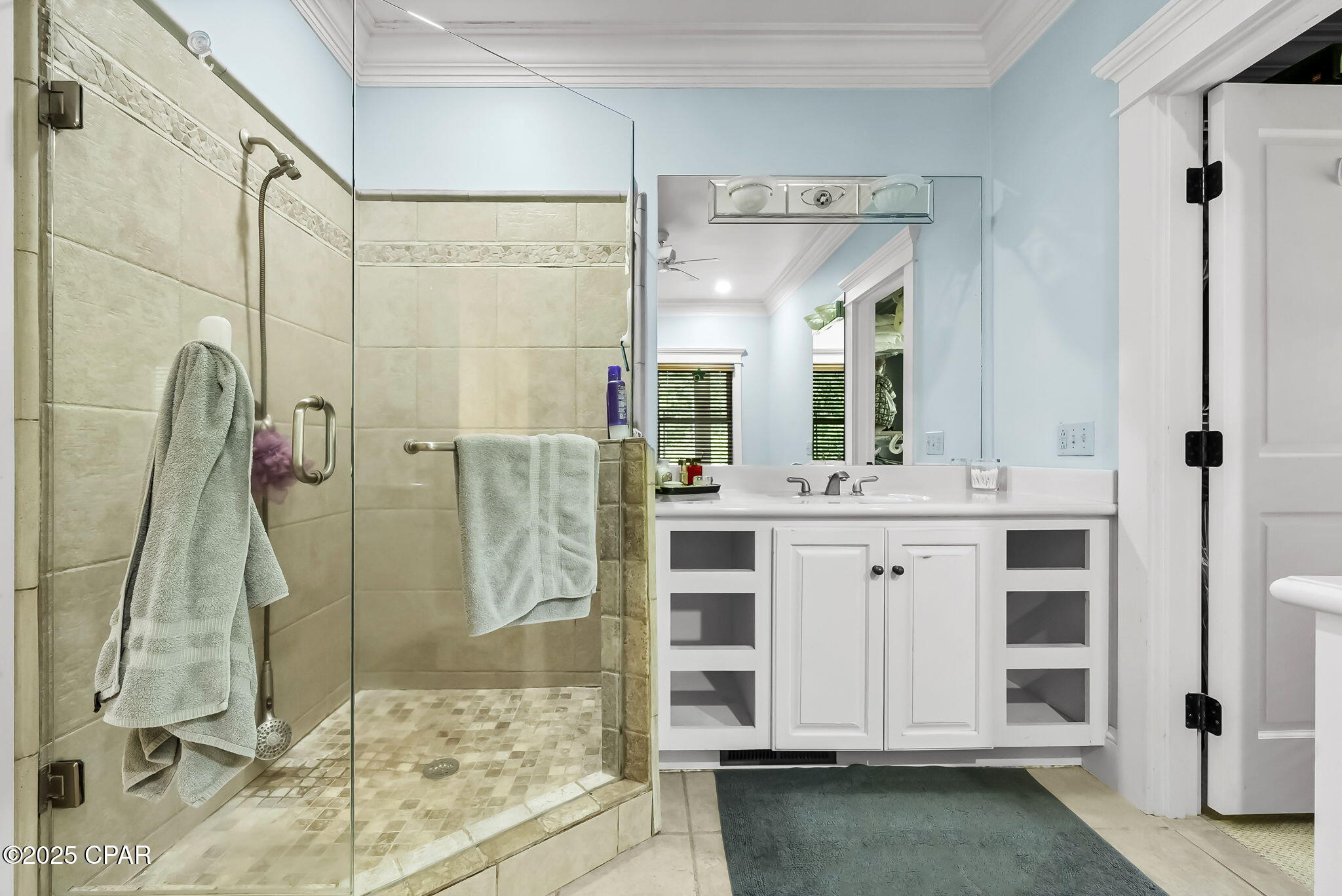 Y Wiud9hxww6r6ksutvnyt0jz6nevazhxvrkjzdidxg