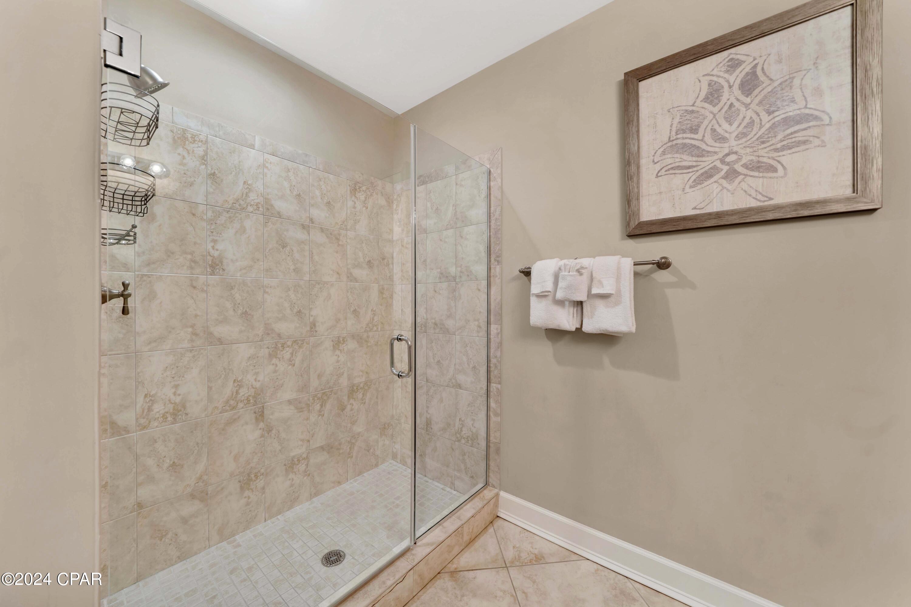 Rob08lpxgkc1pd3apoegn6jwu11v4sqqu08k4ur7dqk