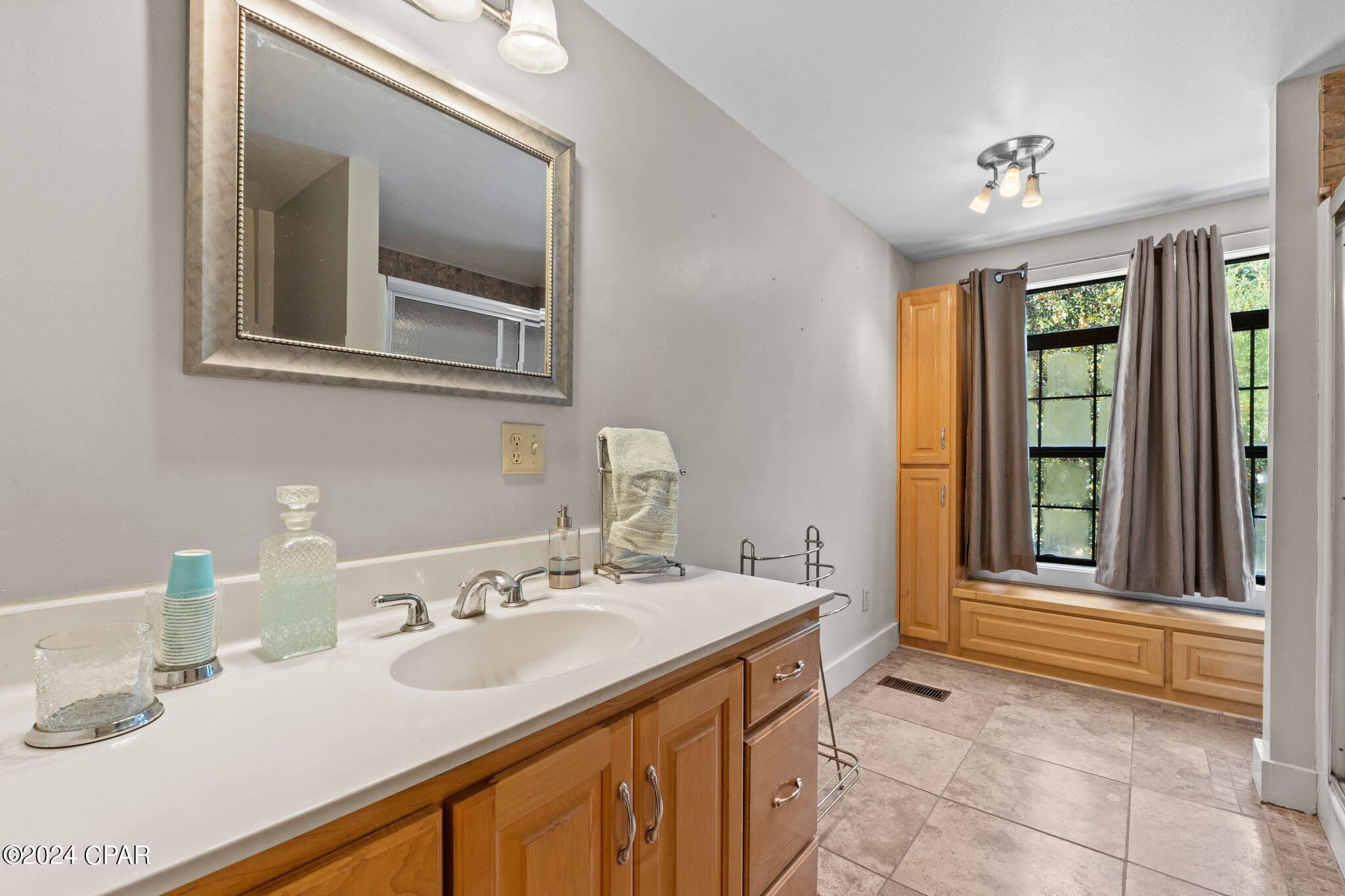 Zcnjrapleg2cbdgfootvmlkcjzgnqnzuqqijjshzavs