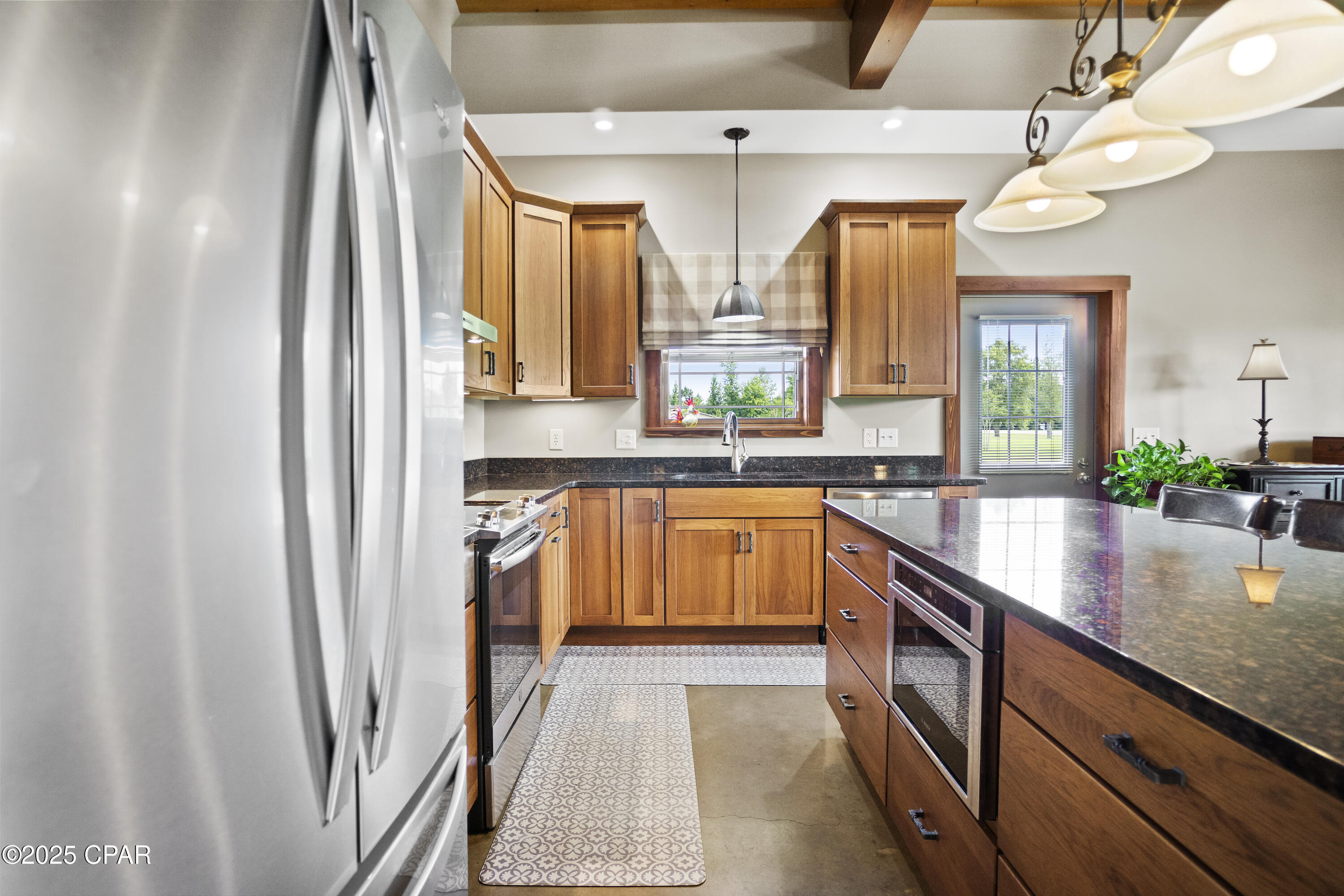 Kwctlc21g363i2fwov4jskvomguvxfqpwo2glrrjuvm