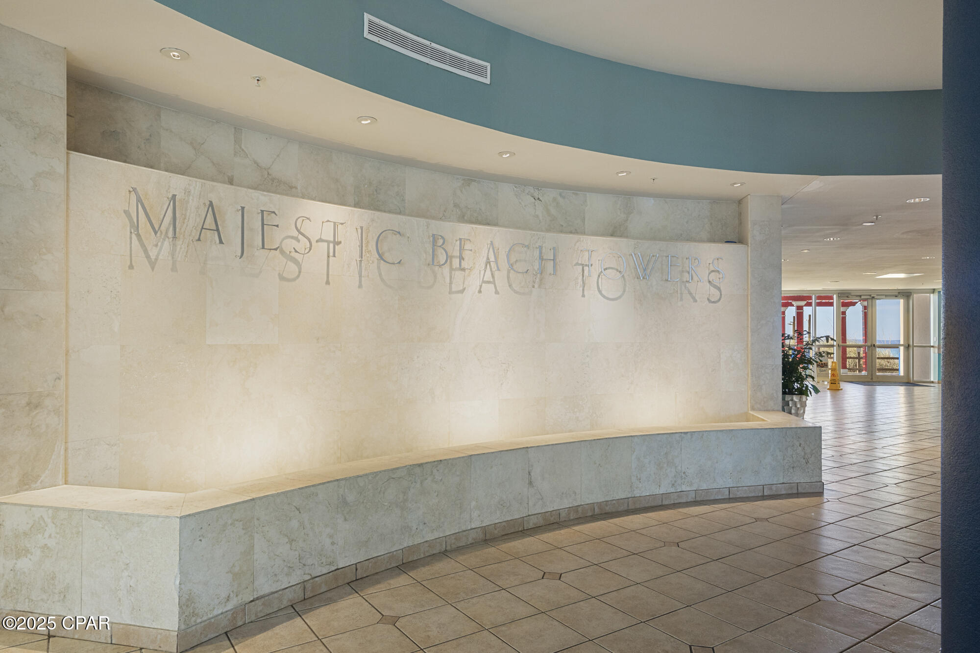 Mtyijlul1uqpzm3qchd8h_dxlcwombbiqrq7vw3xuym