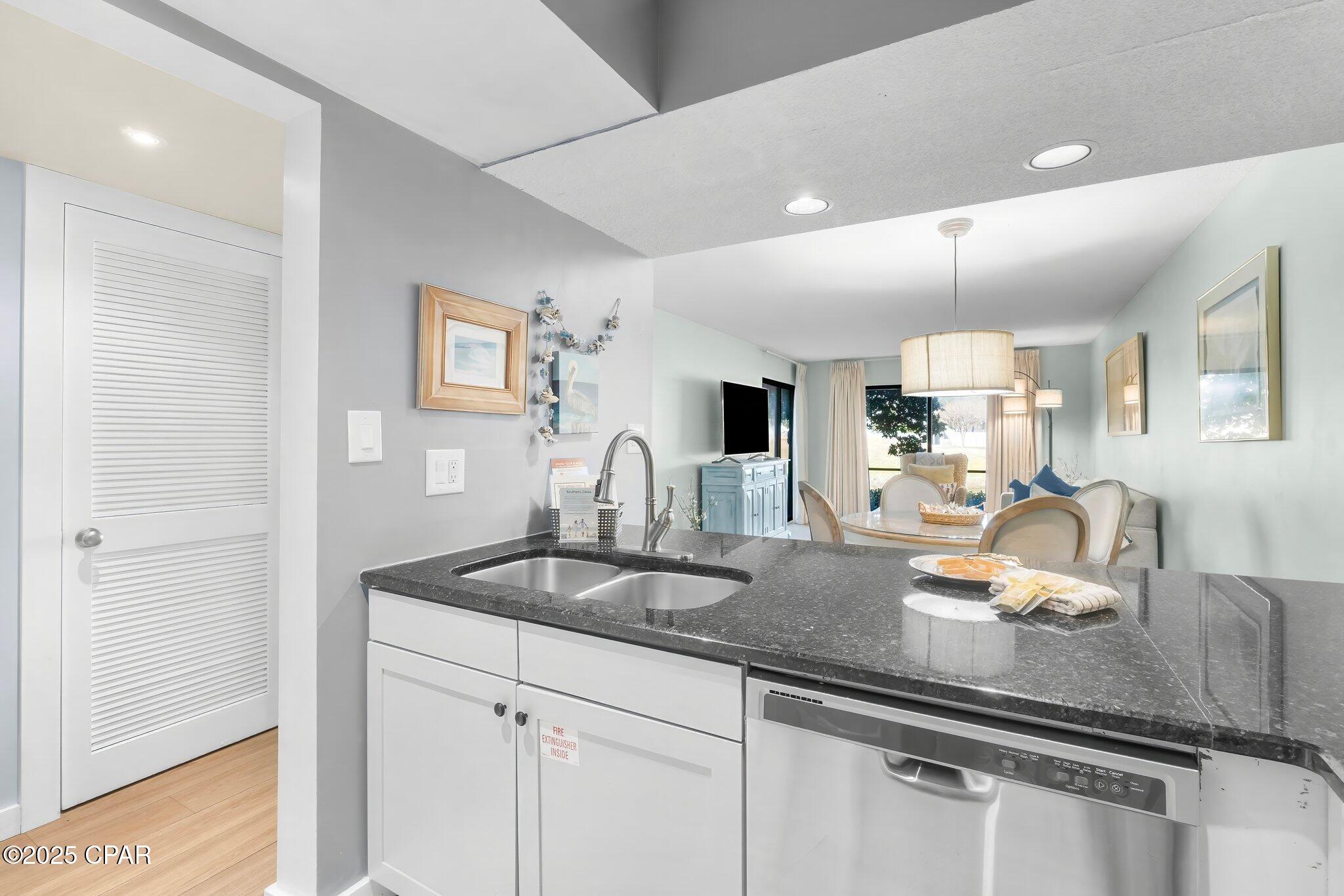 Hzk4nc4u_hytwzfba_crfmov4bfe 70arh1ivxsapm8