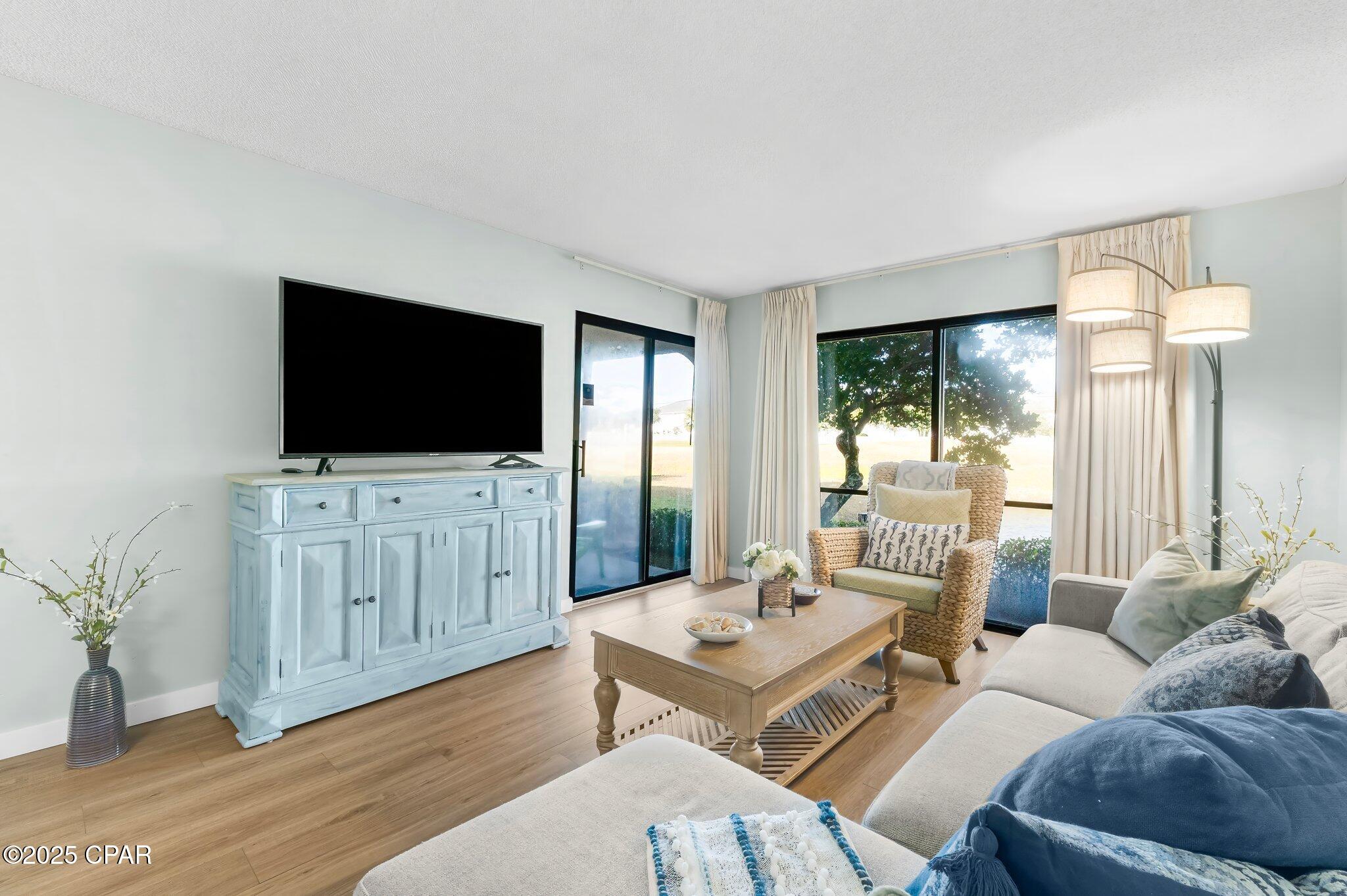 P2qavurhium_tuihz_2xakjl055ilt4_roiliwrf2bg