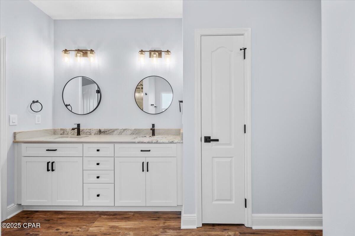 Nl9rc40ipx3vjrp Urro9jjbeqr0m1n36j8yfiugq9w