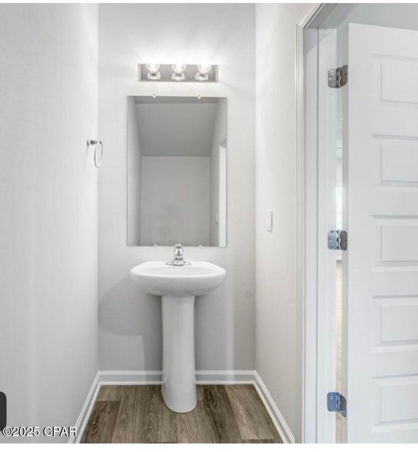 D Zfkmbplwviqm3rvigoerplcltvvon7t2fmdypi1lg