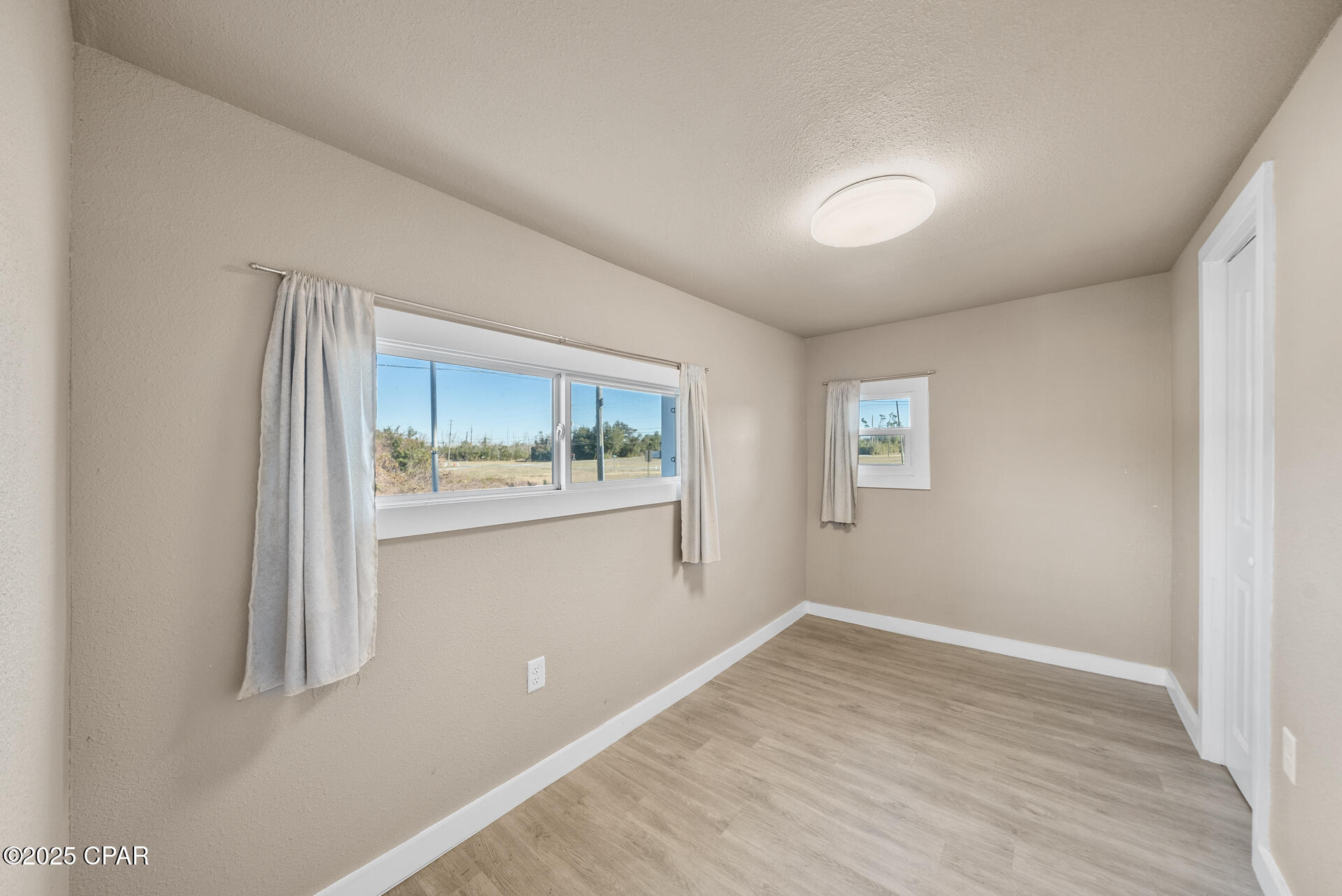 Image 10 For 3728 2nd Street