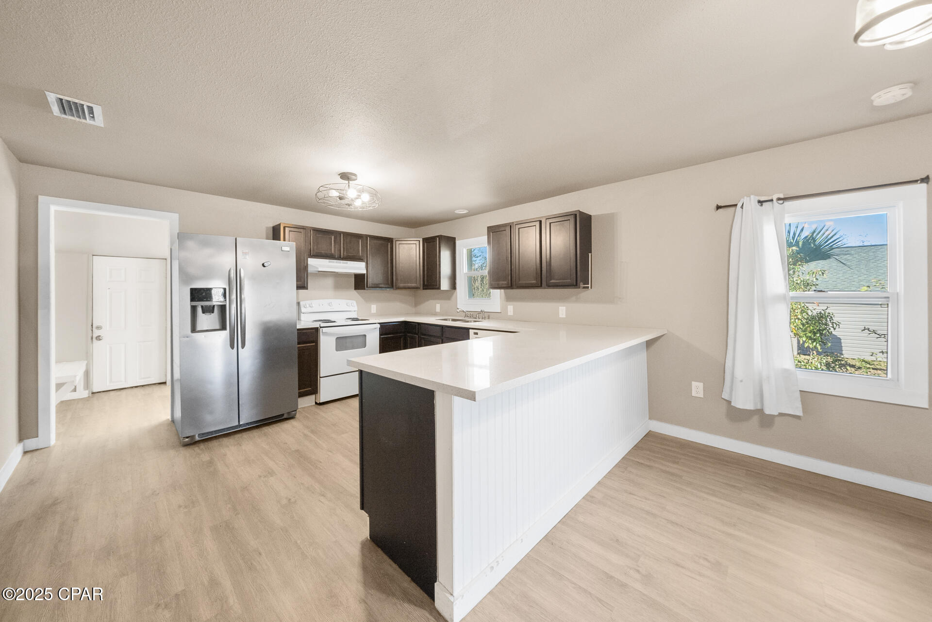 Image 14 For 3728 2nd Street