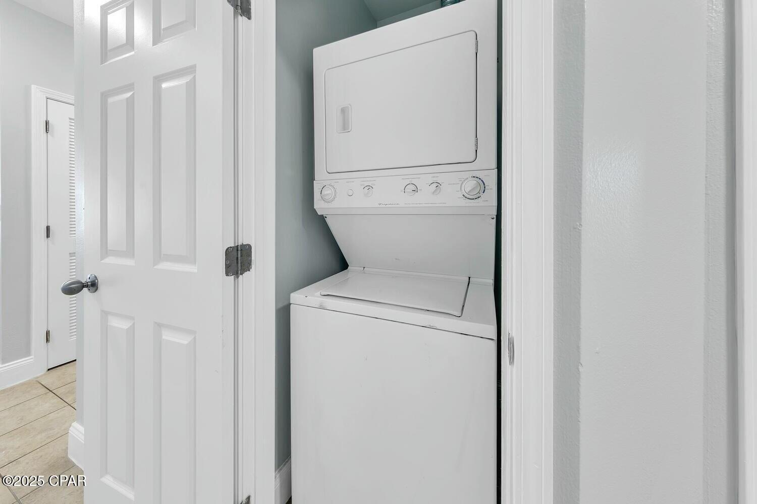 Image 26 For 9860 Thomas Drive 2013