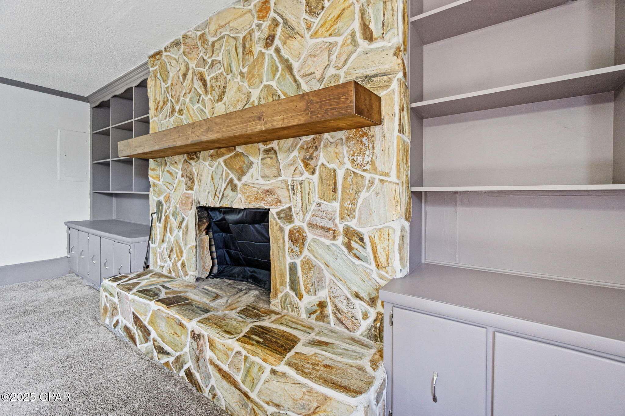 2el113jjaw6qqbj 6 Ysupze00zqfeh5xlaakouvzs0