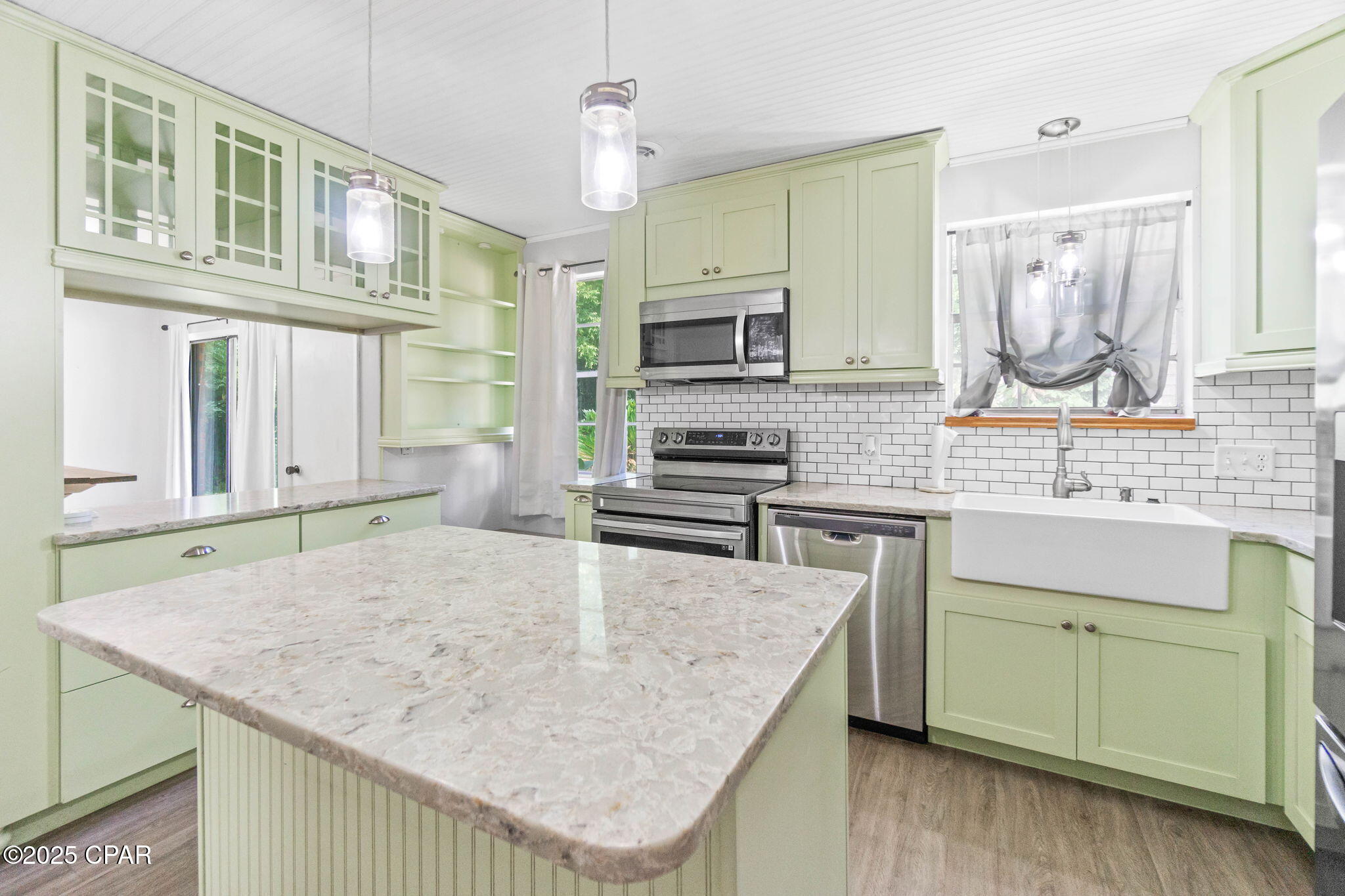 Image 8 For 2973 Caledonia Street