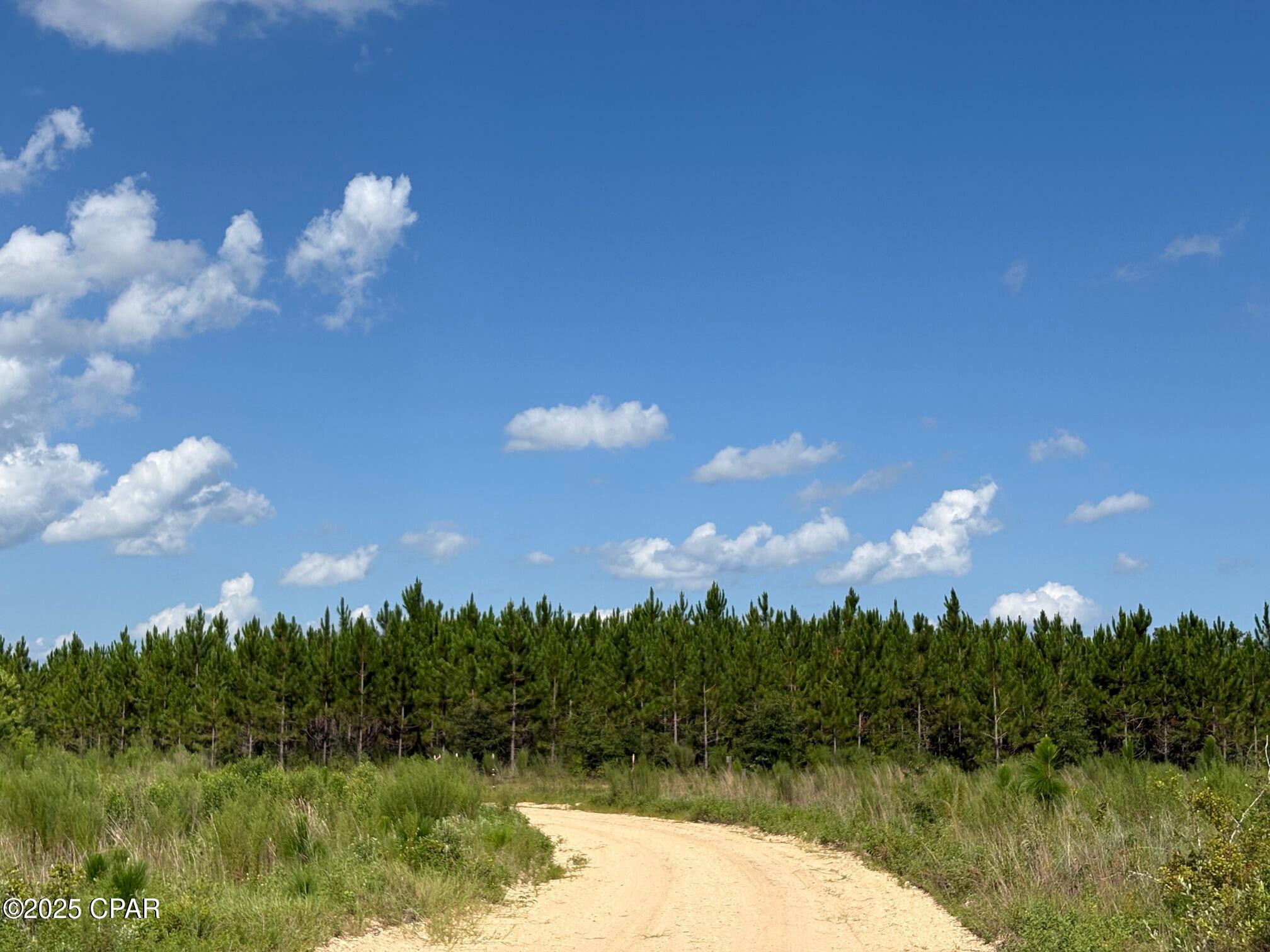 E1dm40gdqyhhlbafknvc_t3rkcev2cndrzxk63at5ws