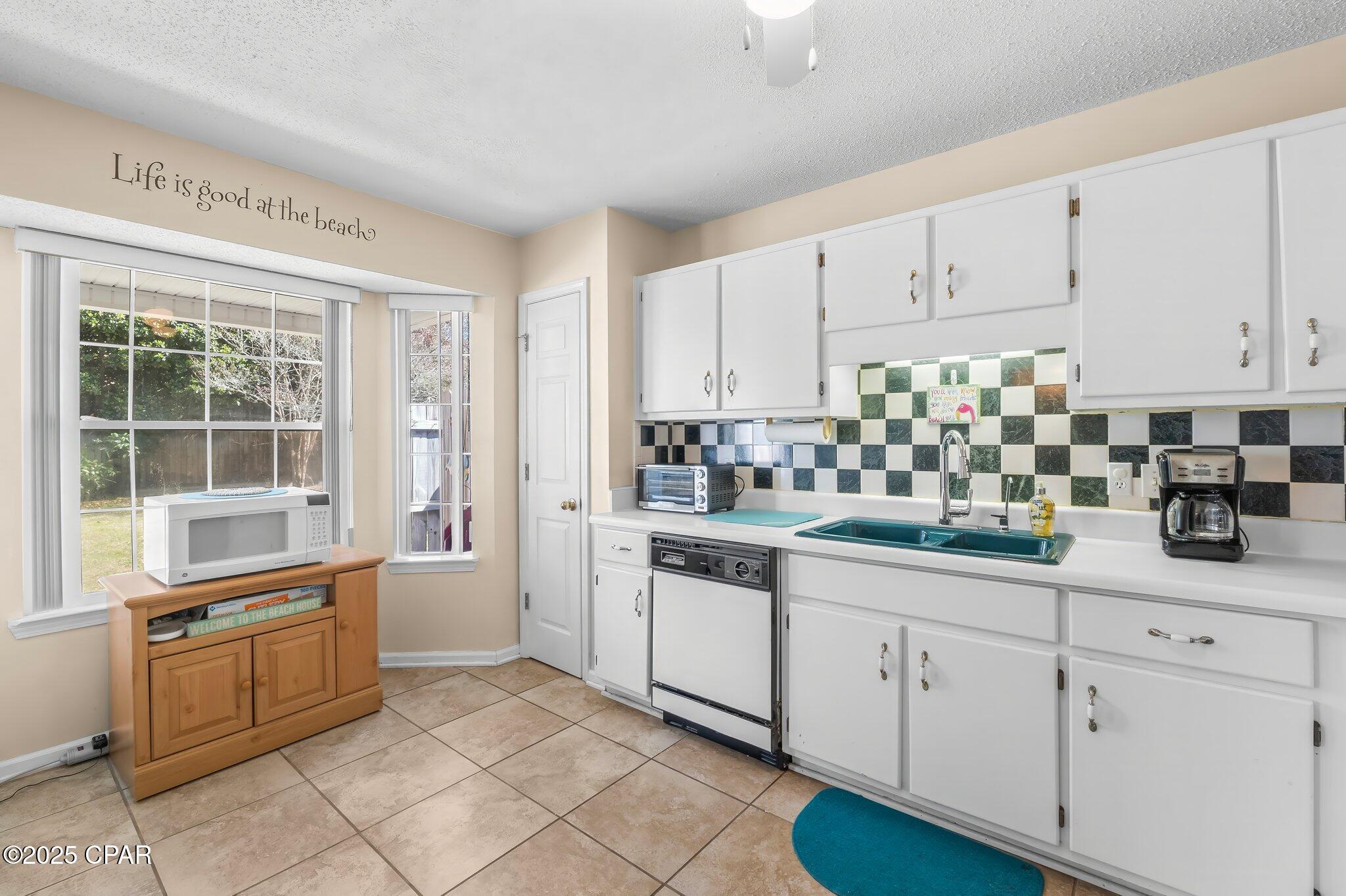 U3avlwsob7b2e_v0x8p4ukztxznqscxlsyutzvvf1ge