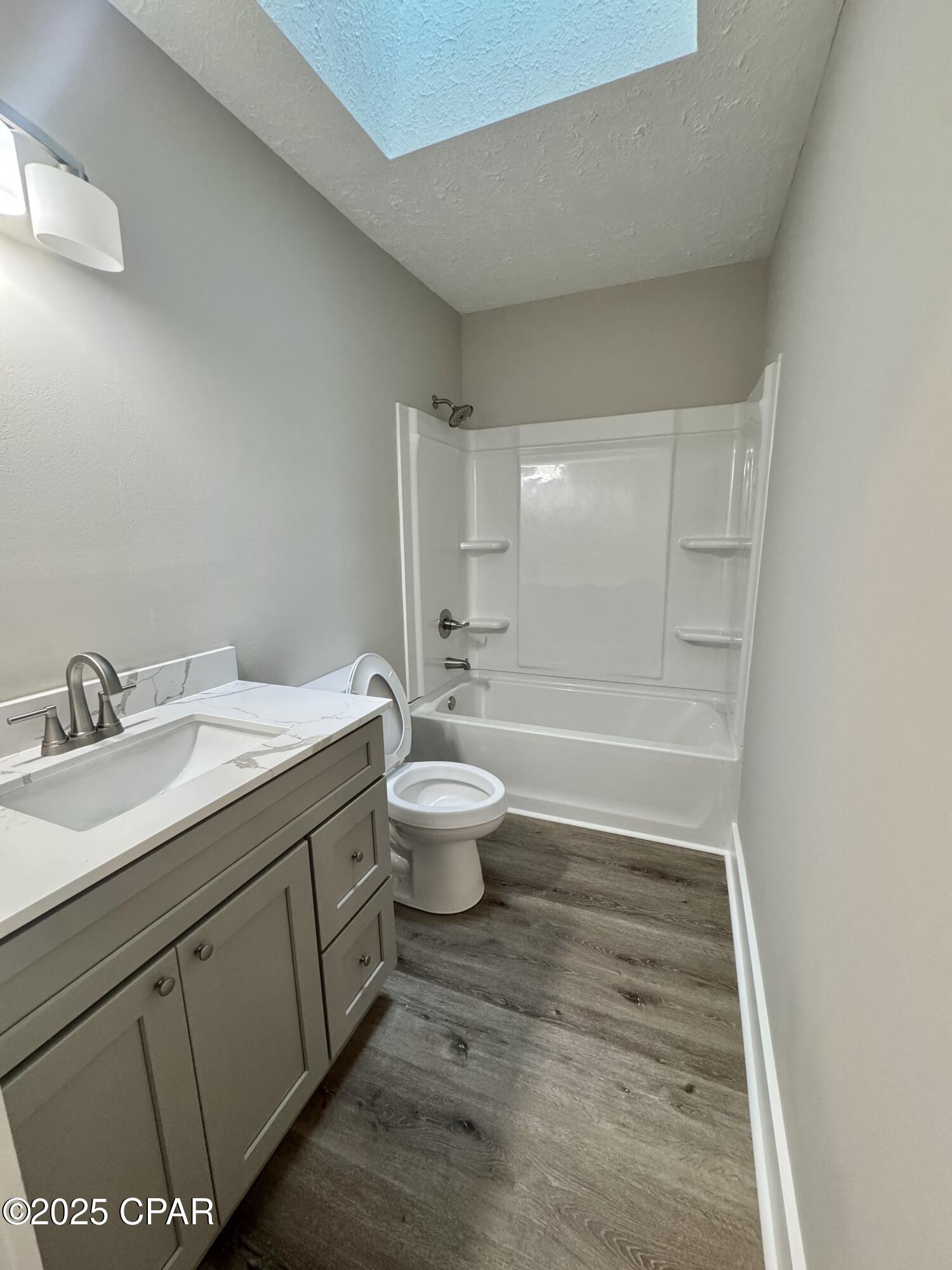 Image 14 For 6459 Oakshore Drive