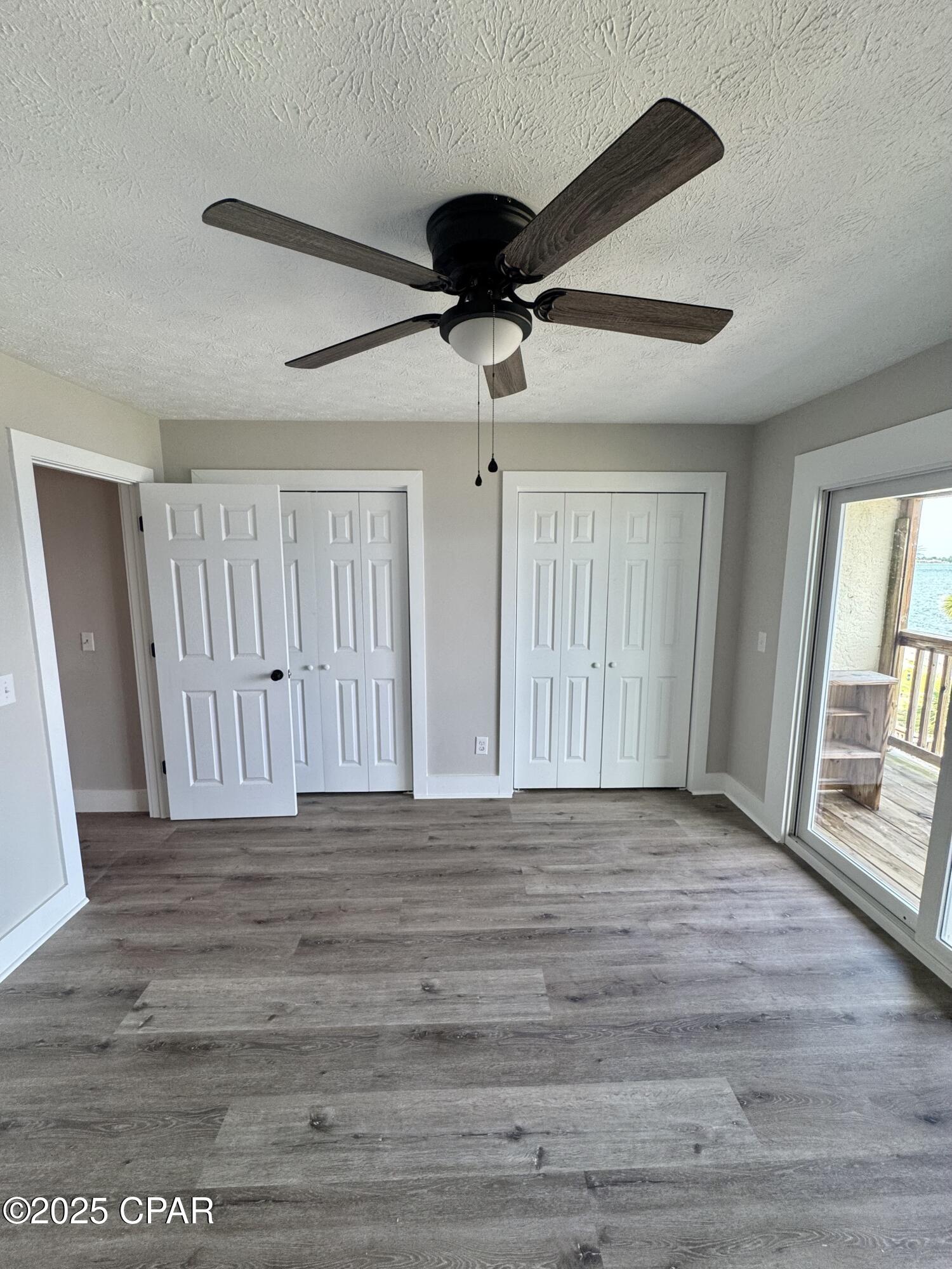 Image 9 For 6459 Oakshore Drive