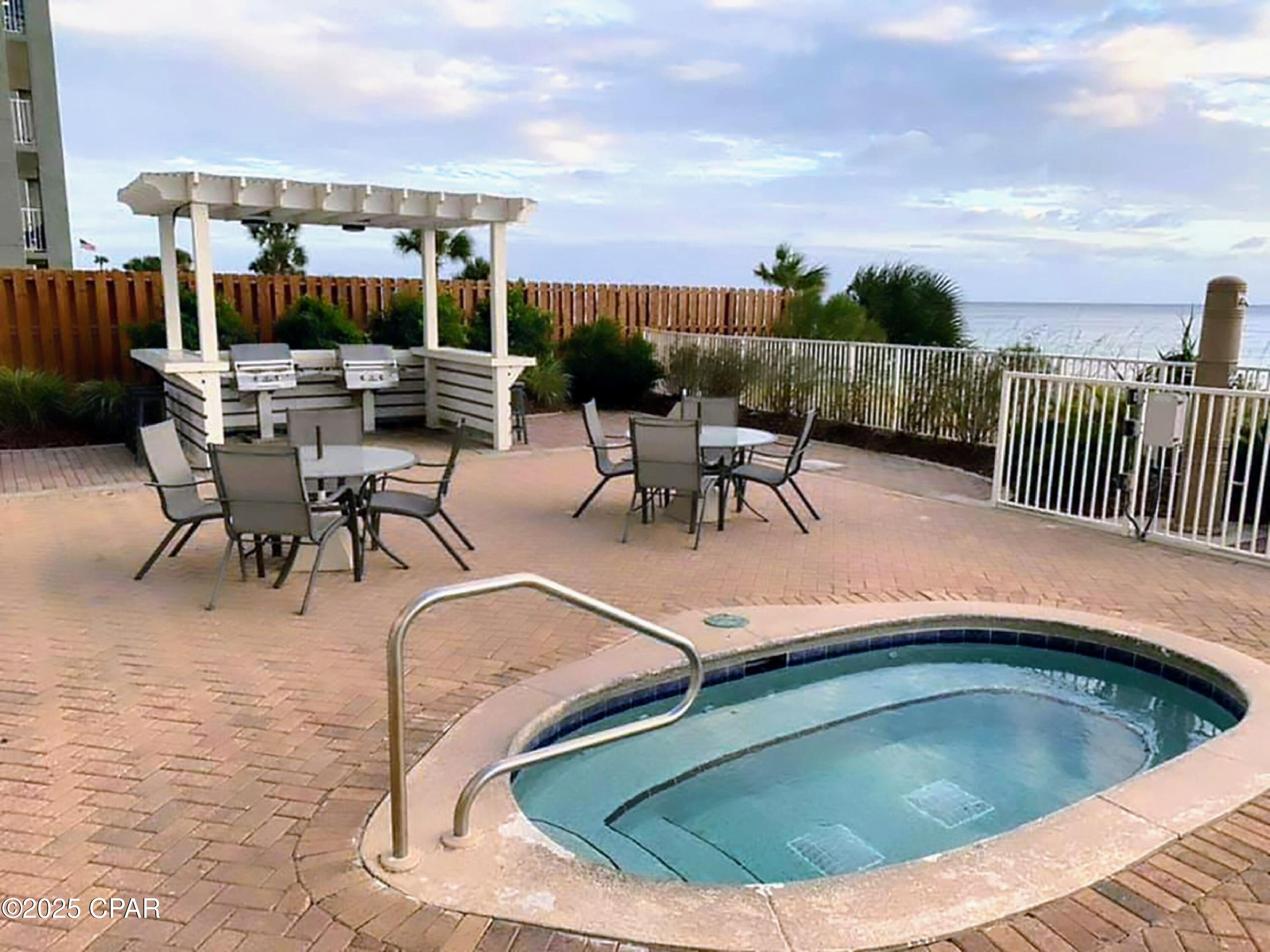 Dntgdium4mjgdglxowsmelwfbjzoaytxu303udd2g0a