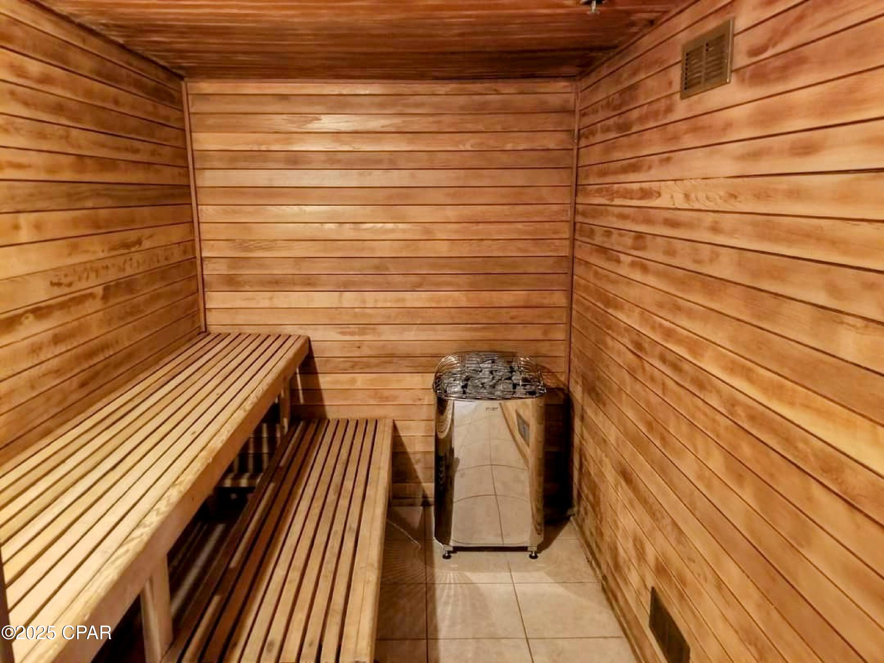 Oythzcjosp720_iqcjcmrm5o2paf6zricq2in1b2kce