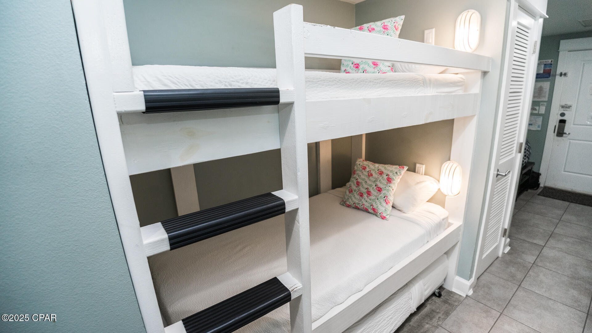 Image 34 For 11800 Front Beach Road 2-703