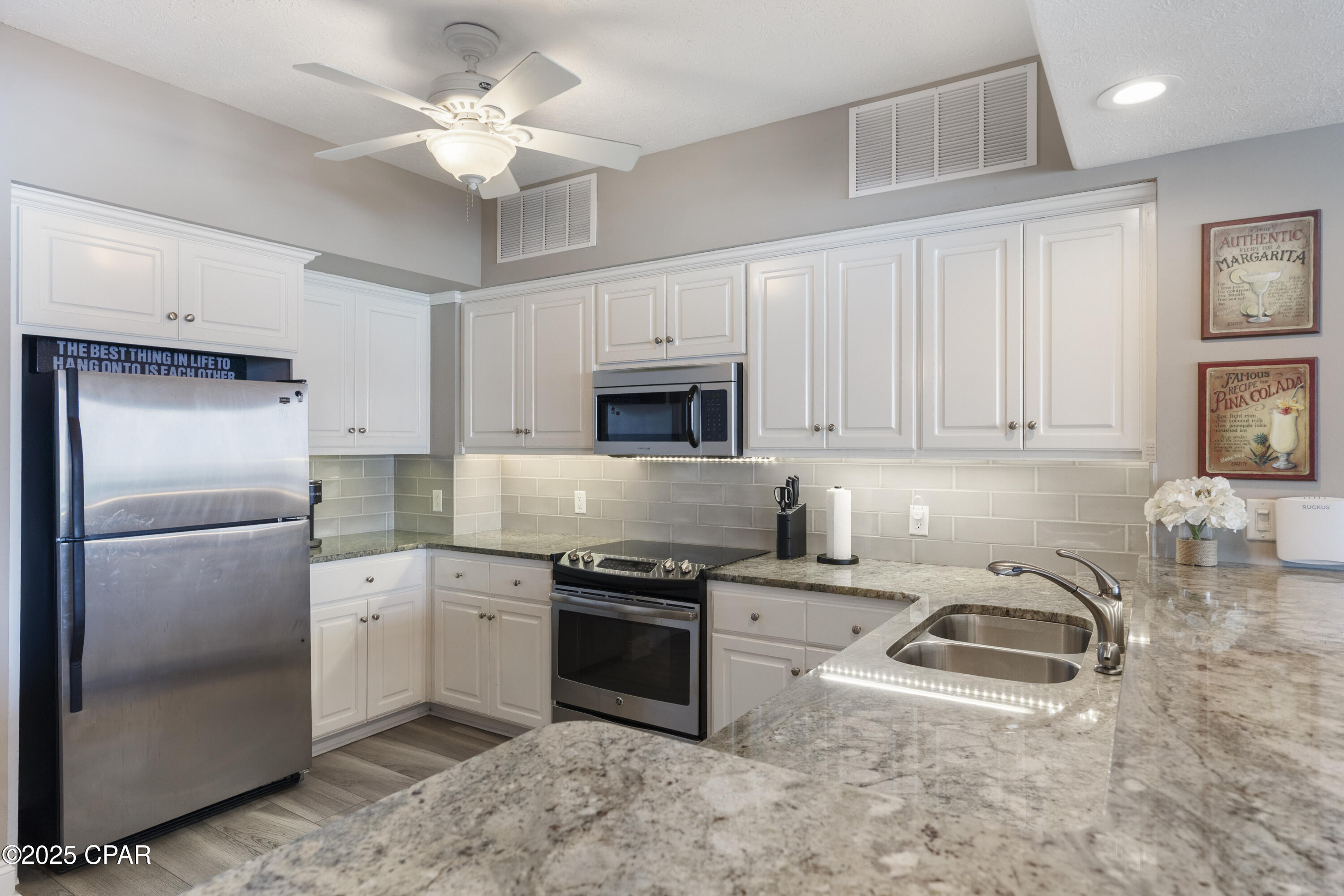 Image 18 For 8715 Surf Drive 302