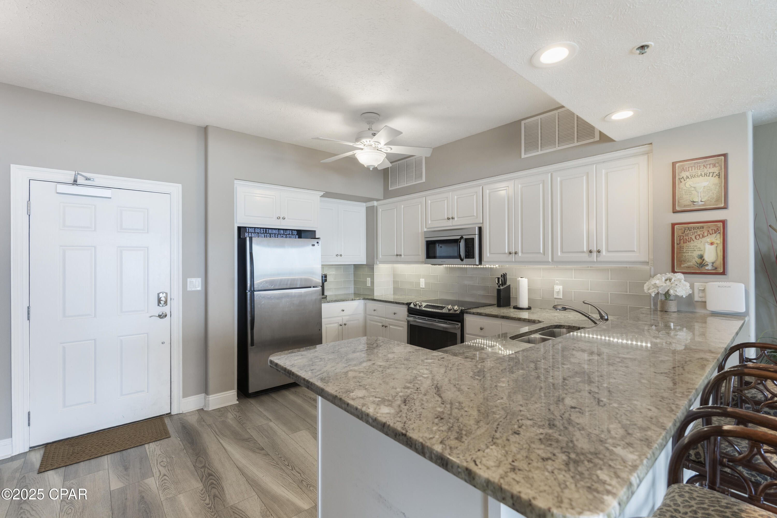 Image 19 For 8715 Surf Drive 302