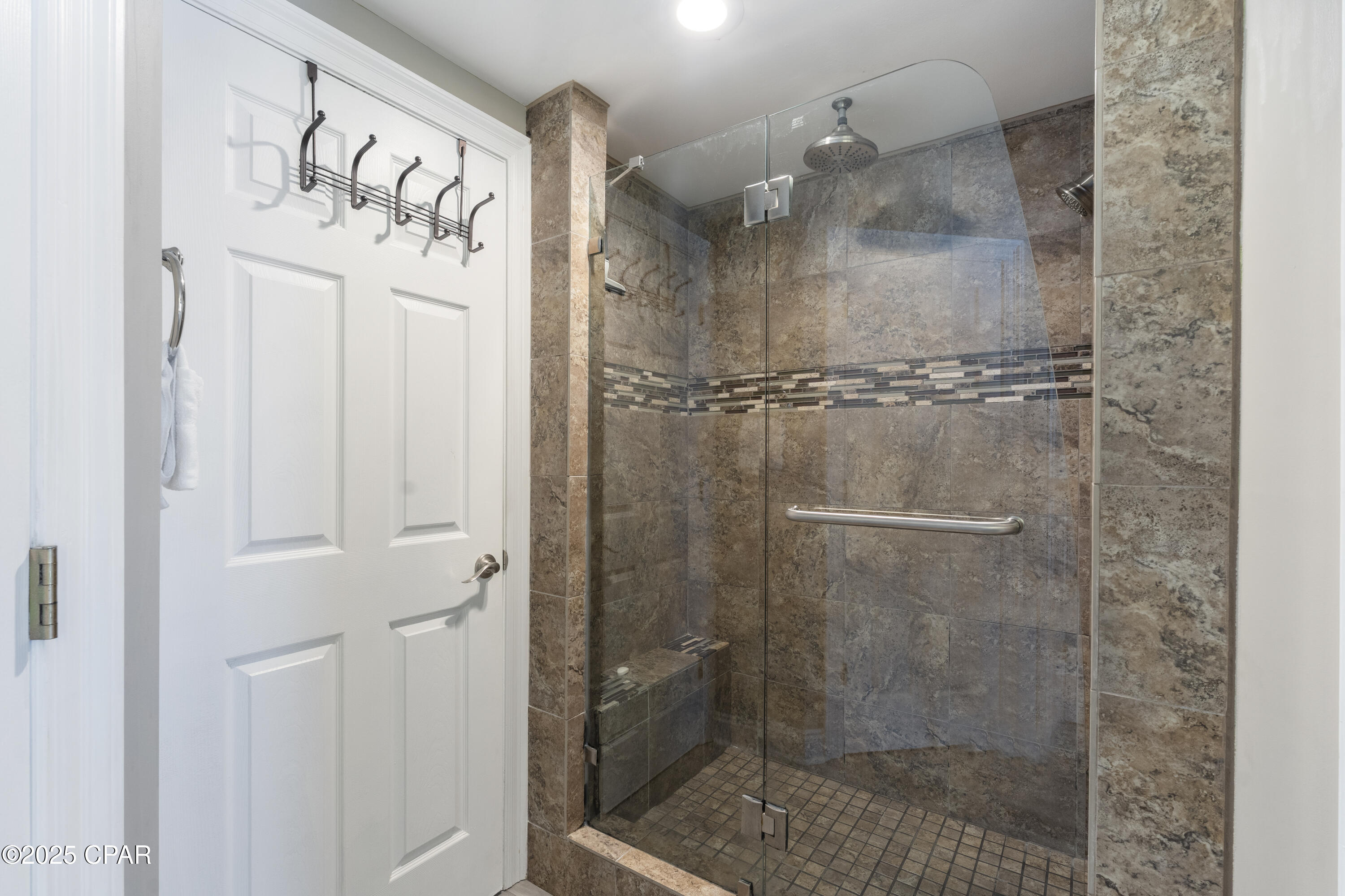 Image 31 For 8715 Surf Drive 302