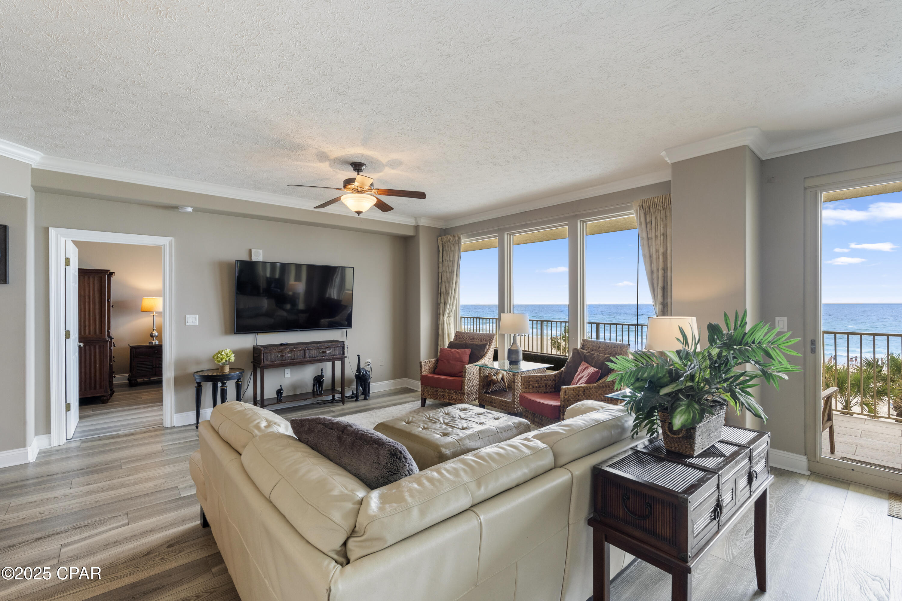 Image 7 For 8715 Surf Drive 302