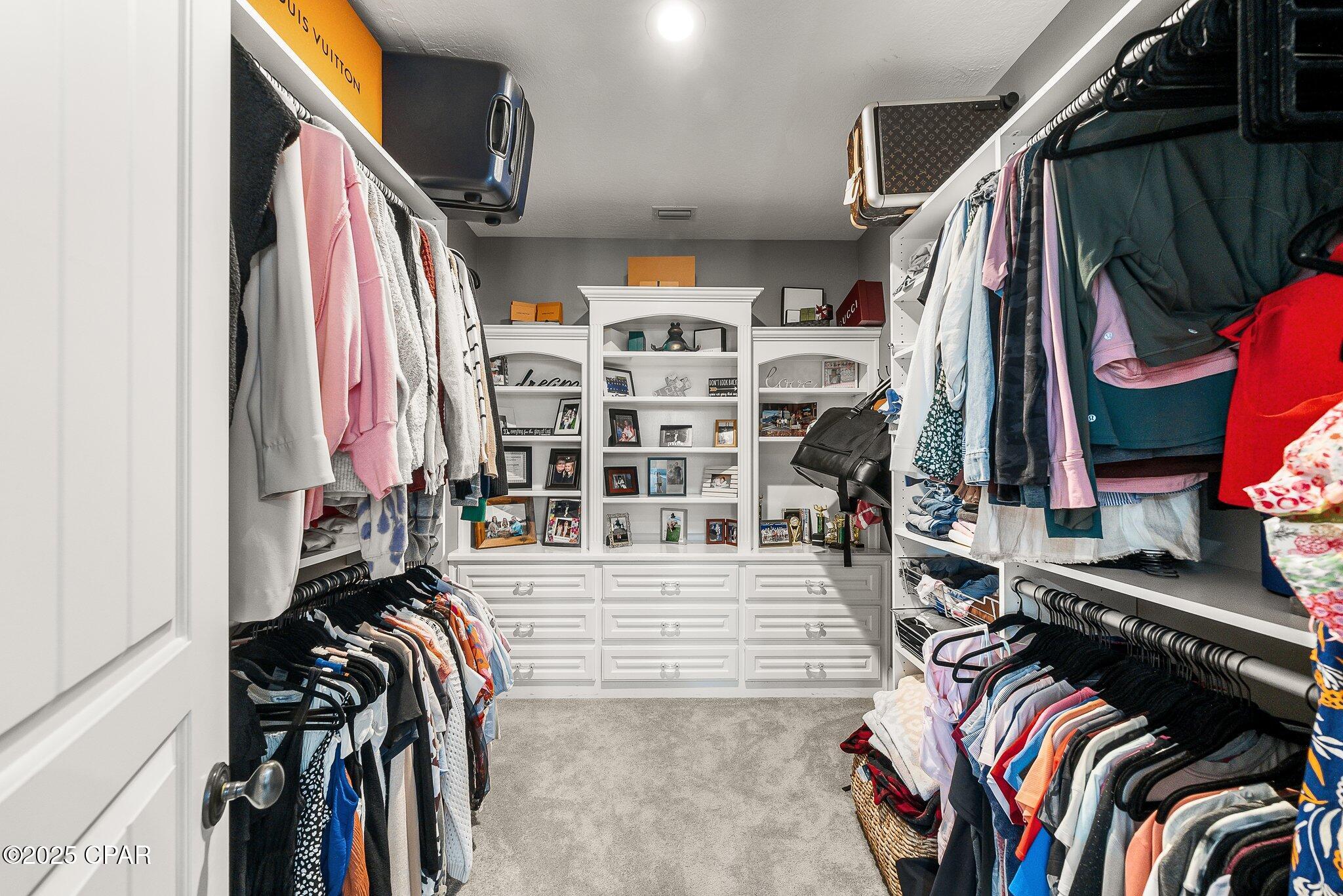 Vmzzgcccdki4icpo X7ti0djodd Az1gjuhoxgtwcvc