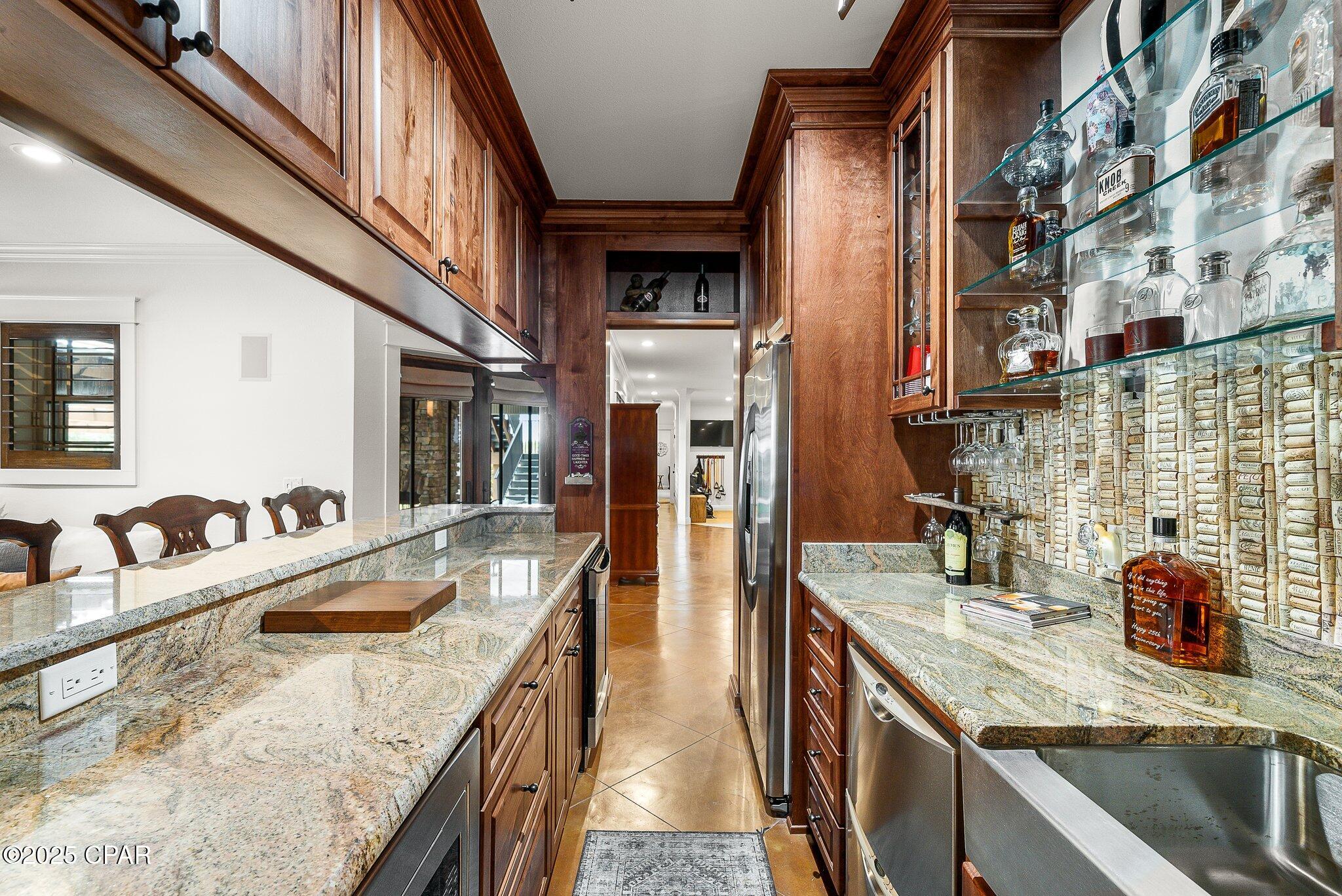 Listing photo id 56 for 2601 Highway 20