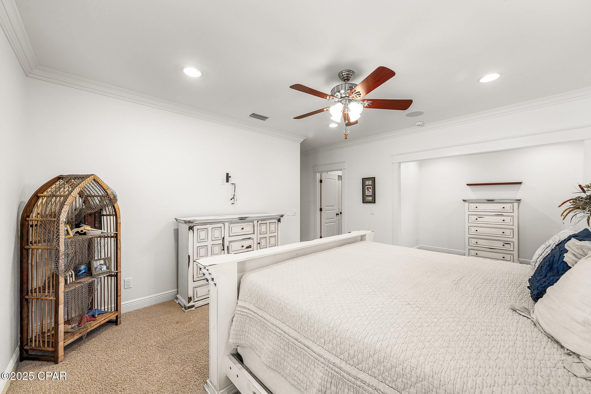 Listing photo id 70 for 2601 Highway 20